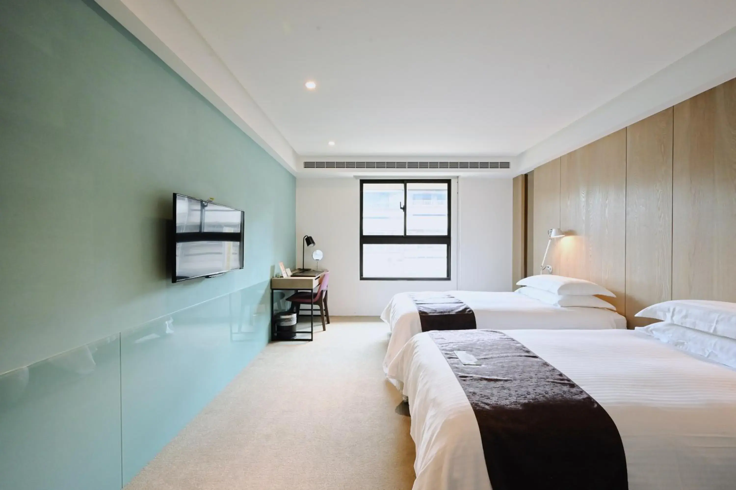 Photo of the whole room, Bed in GOGO Hotel 市政館 Photo of the whole room, Bed in GOGO Hotel 市政館