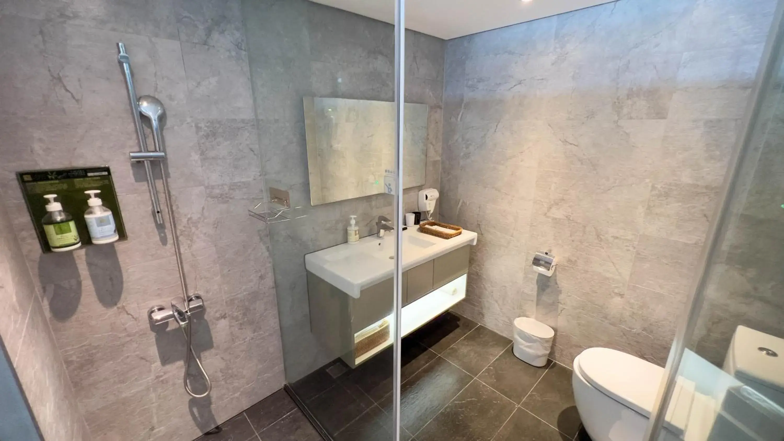 Property building in GOGO Hotel 市政館 Property building in GOGO Hotel 市政館