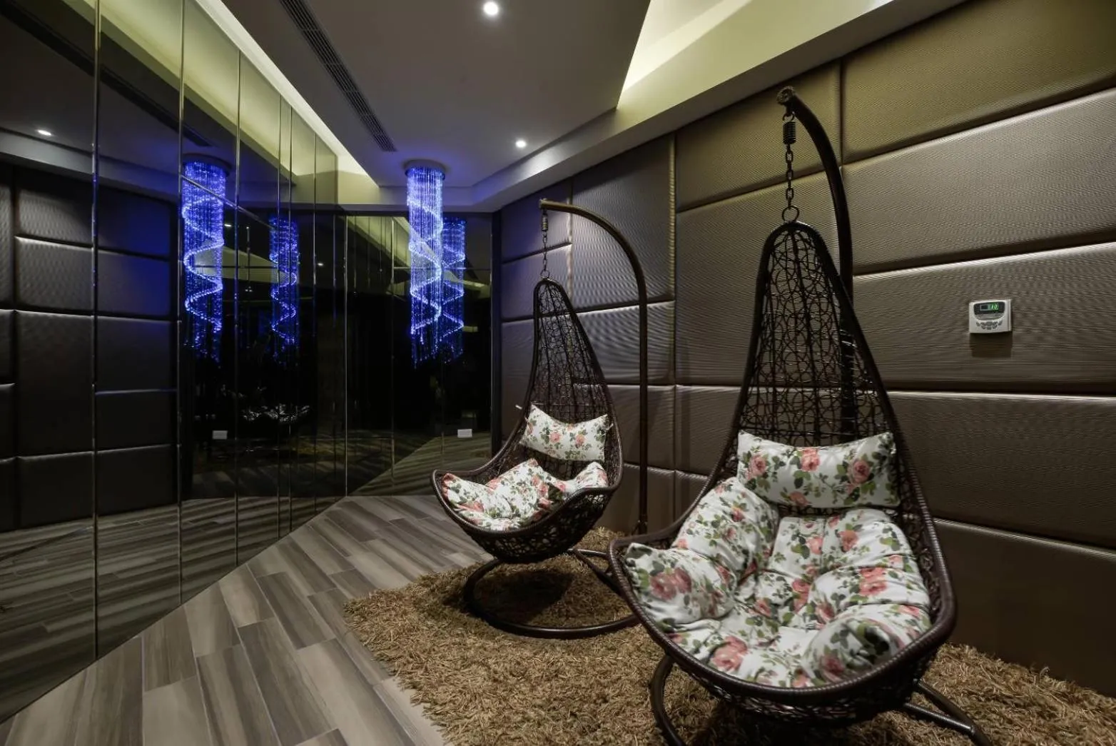 Living room in M Hotel