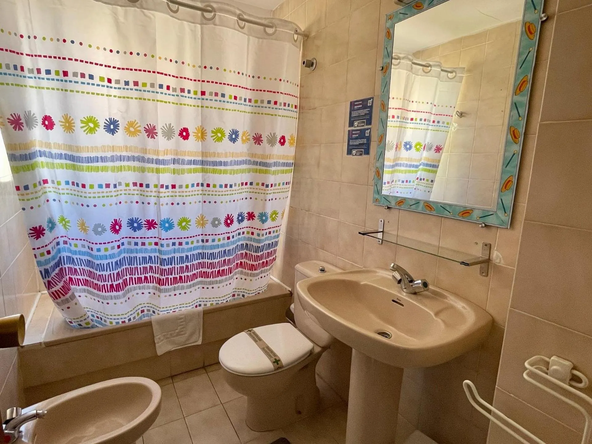 Bathroom in Apartamentos Gemelos 2 y 4 by Gestaltur