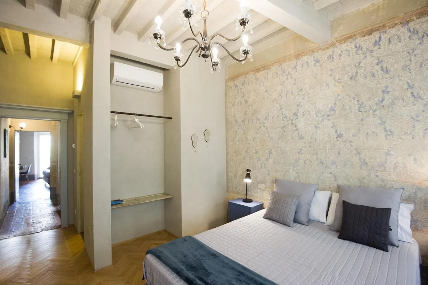 Photo of the whole room, Bed in Il Piccolo Cavour Charming House B&B