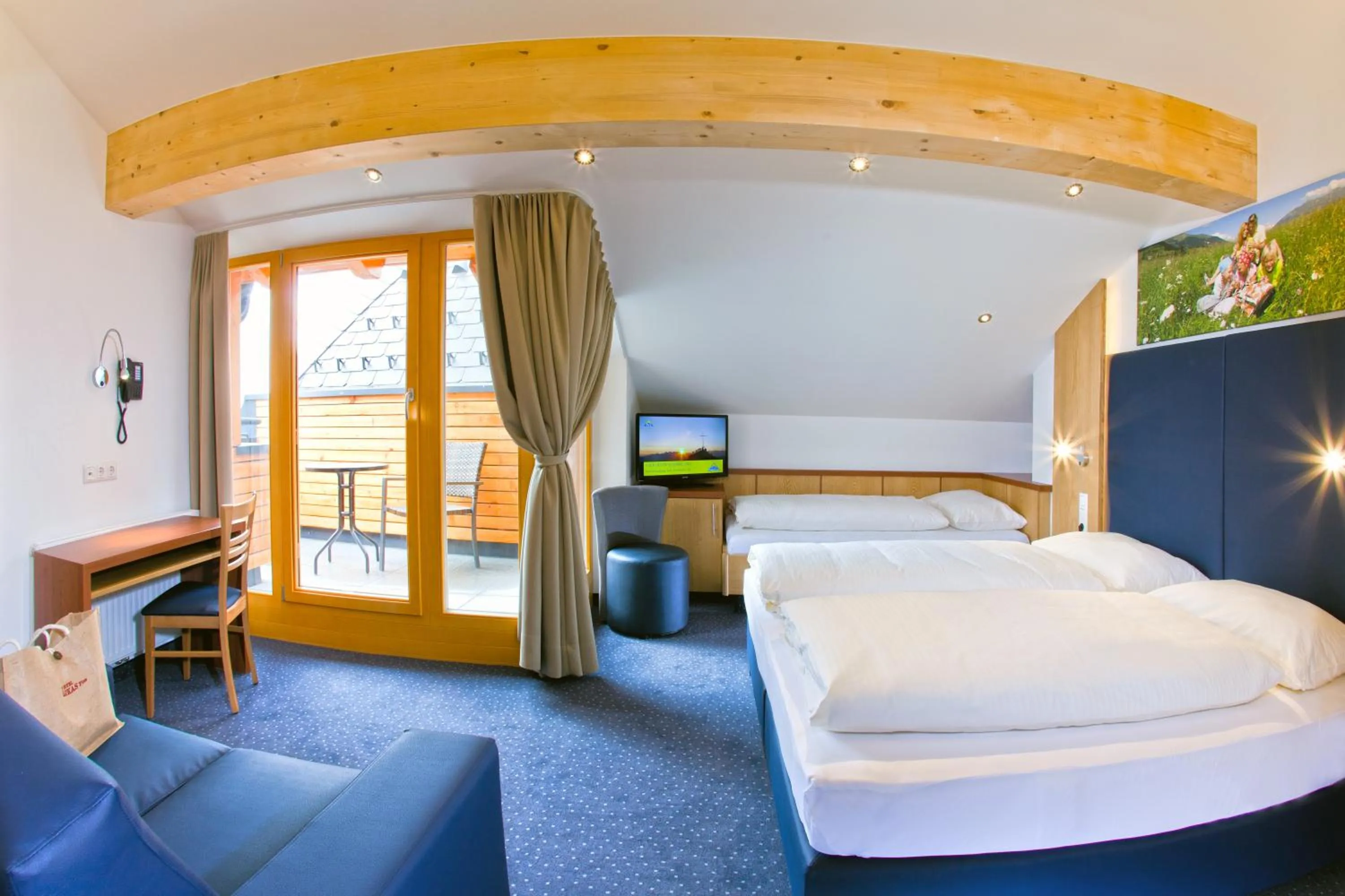 Photo of the whole room, Bed in Hotel Lukas