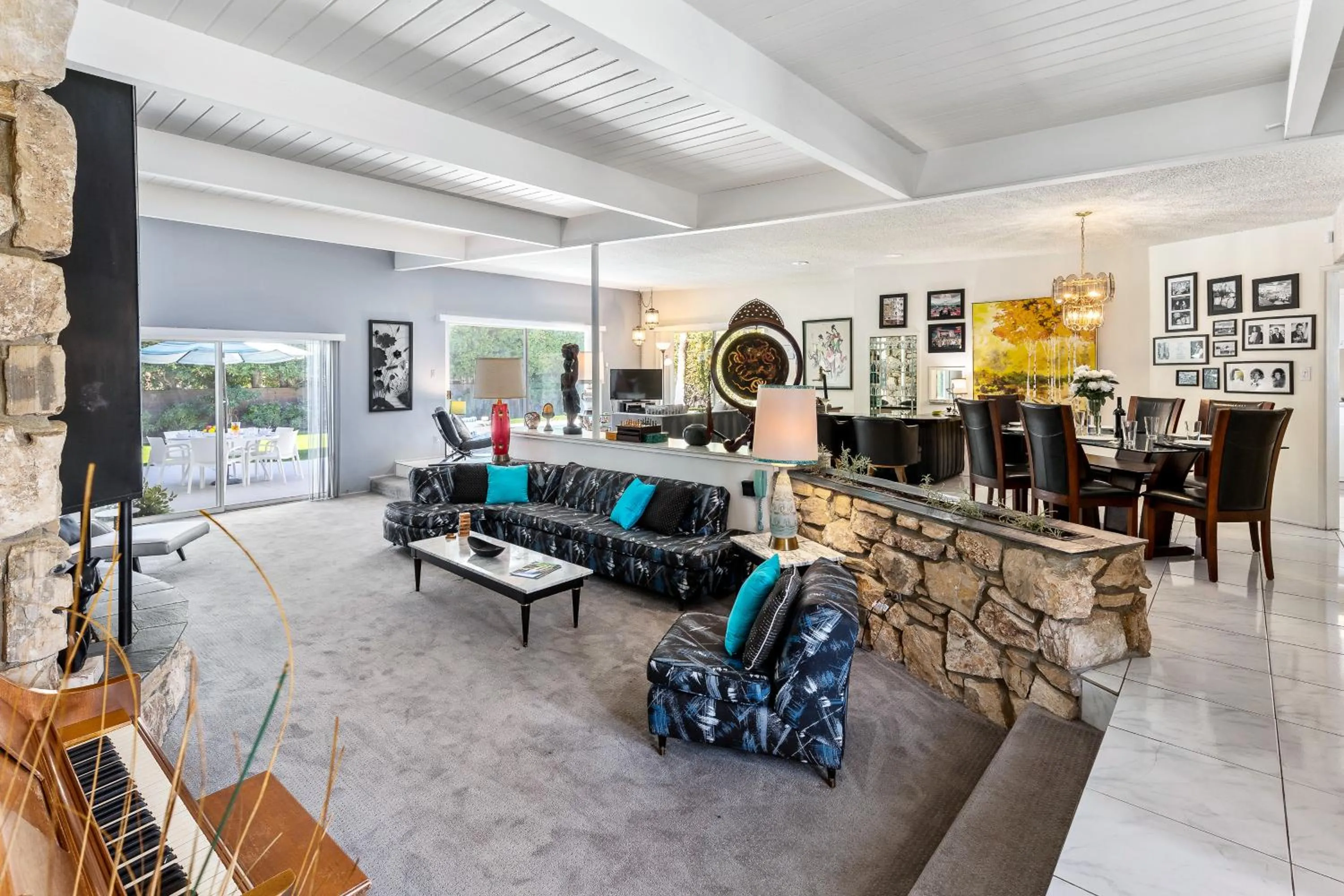 Chi Chi House by ACME House Company