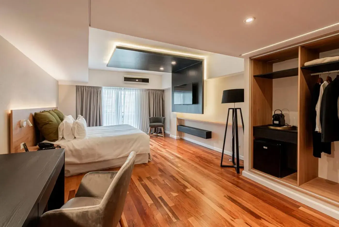 Bedroom, Bed in Feir's Park Hotel & Rooftop Bedroom, Bed in Feir's Park Hotel & Rooftop