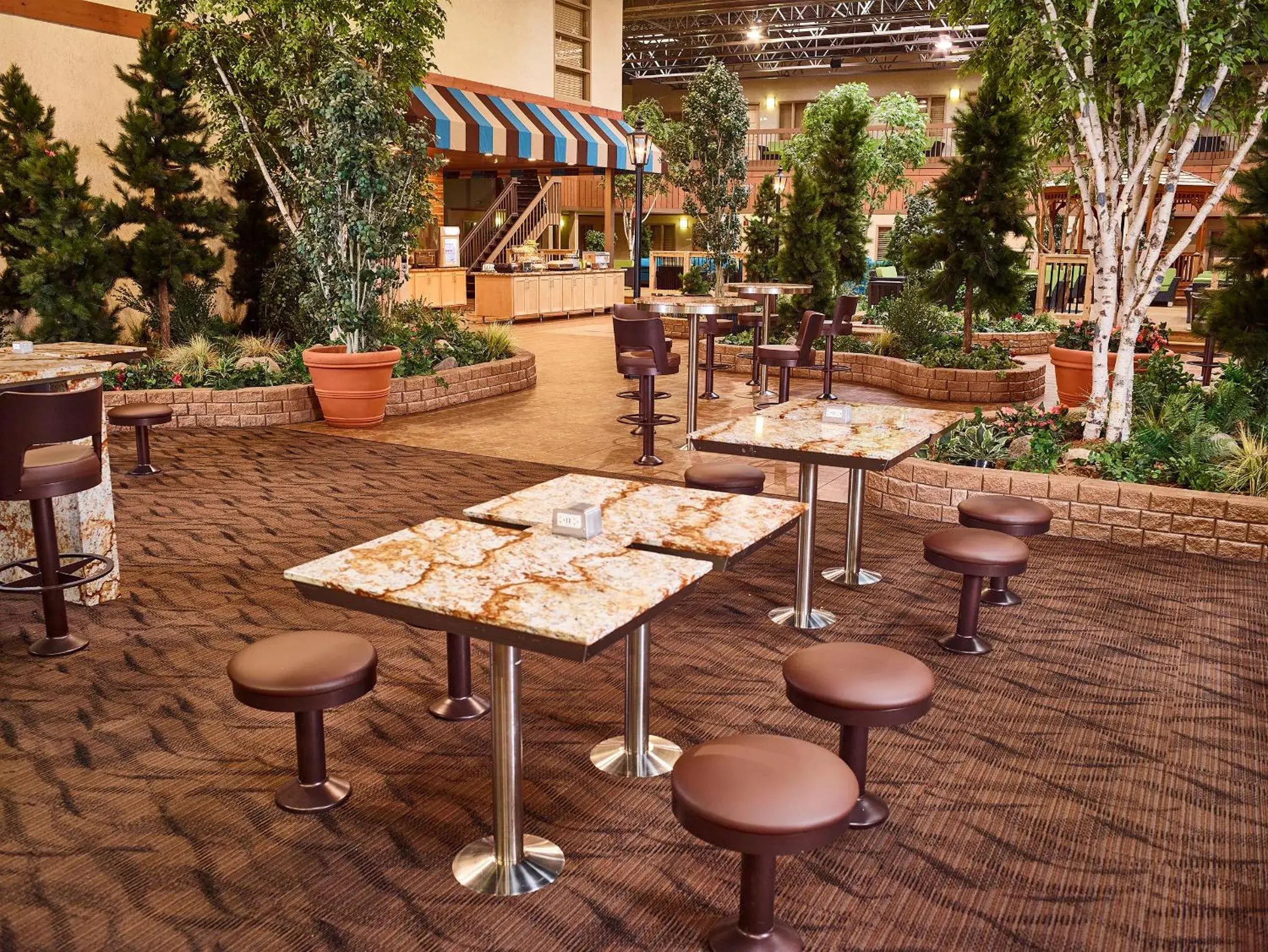 Buffet breakfast in LivINN Hotel Minneapolis North / Fridley Buffet breakfast in LivINN Hotel Minneapolis North / Fridley