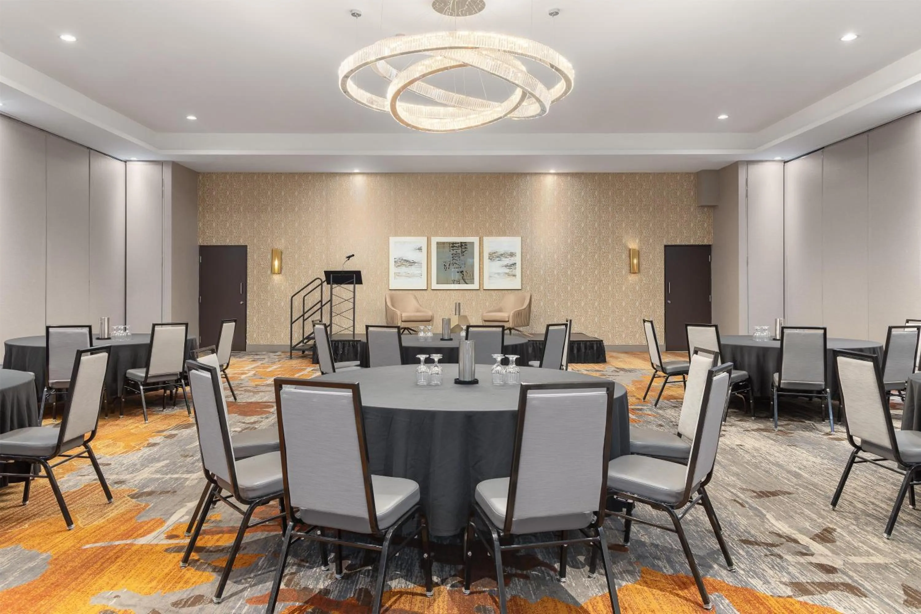 Meeting/conference room in DoubleTree by Hilton Kitchener