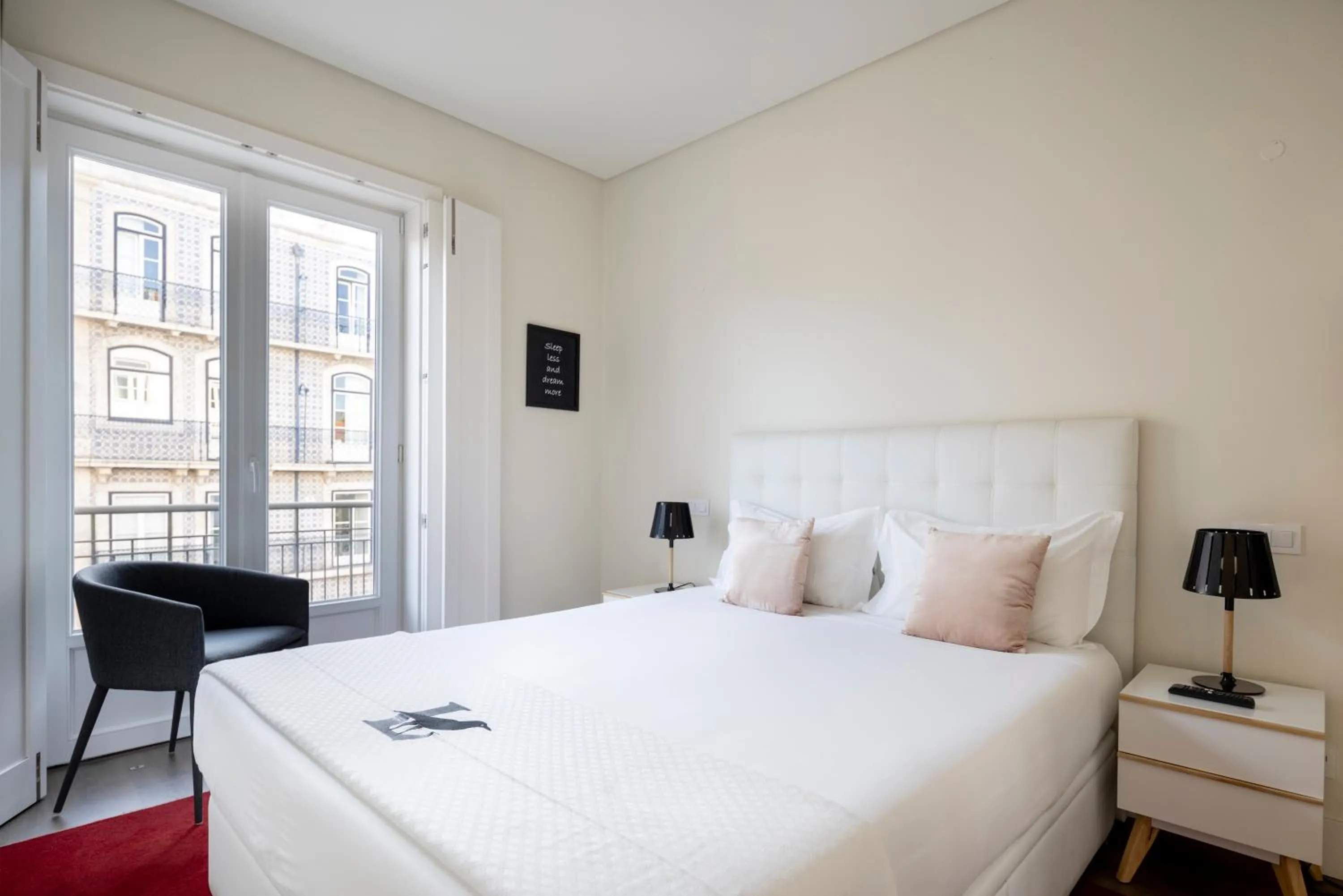 Bed in Chiado Mercy Apartments | Lisbon Best Apartments