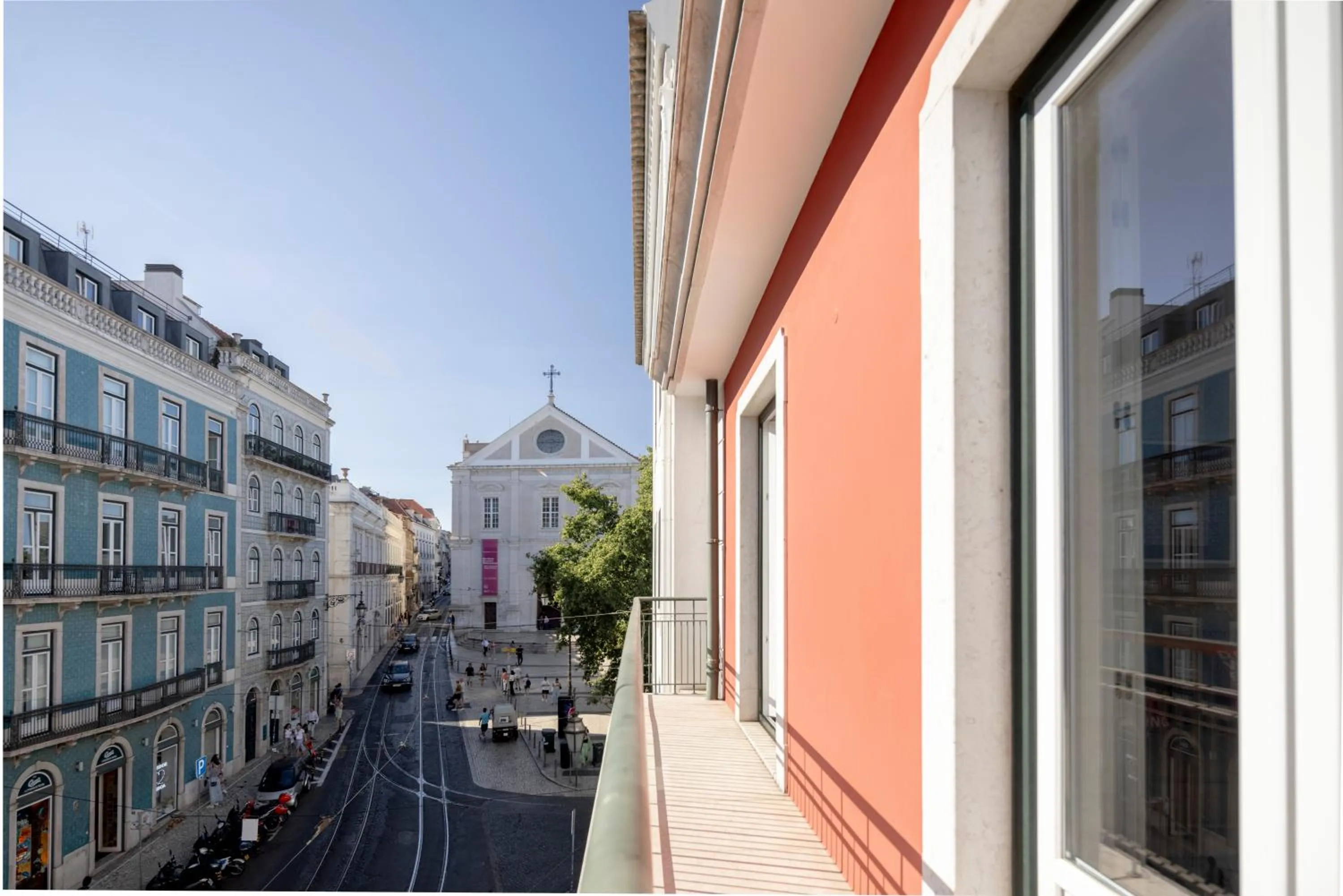 Property building in Chiado Mercy Apartments | Lisbon Best Apartments