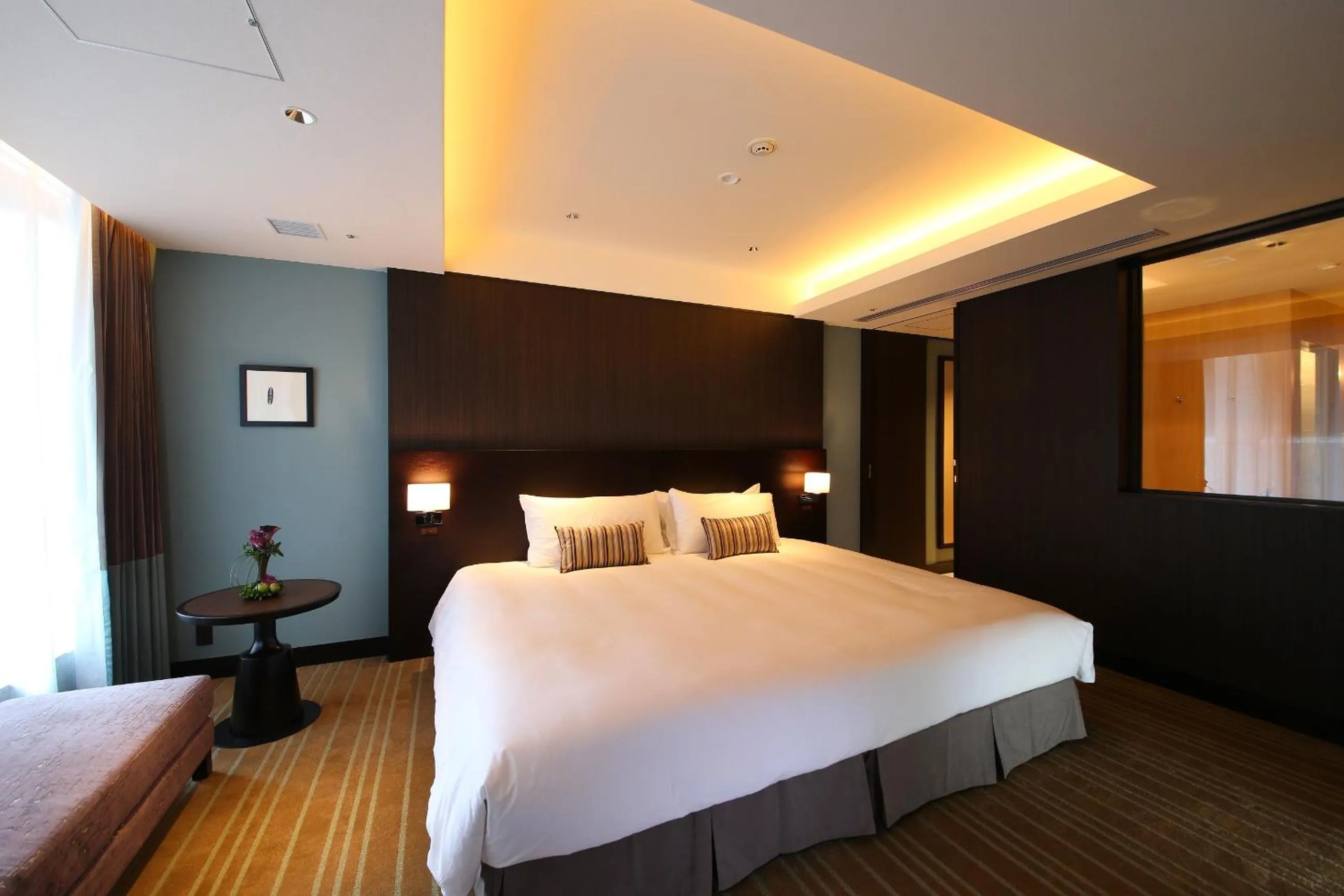 Photo of the whole room, Bed in Hotel Allamanda Aoyama Tokyo