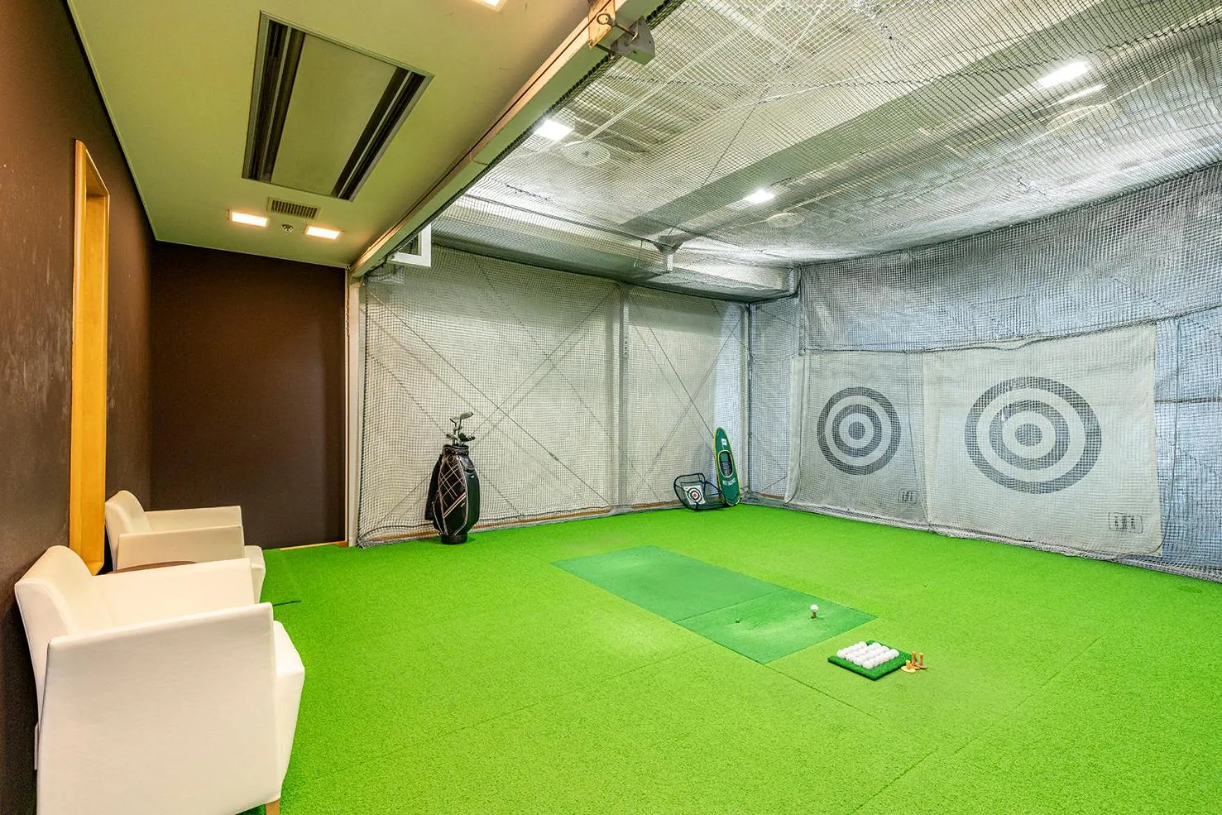 Minigolf in Hotel Allamanda Aoyama Tokyo