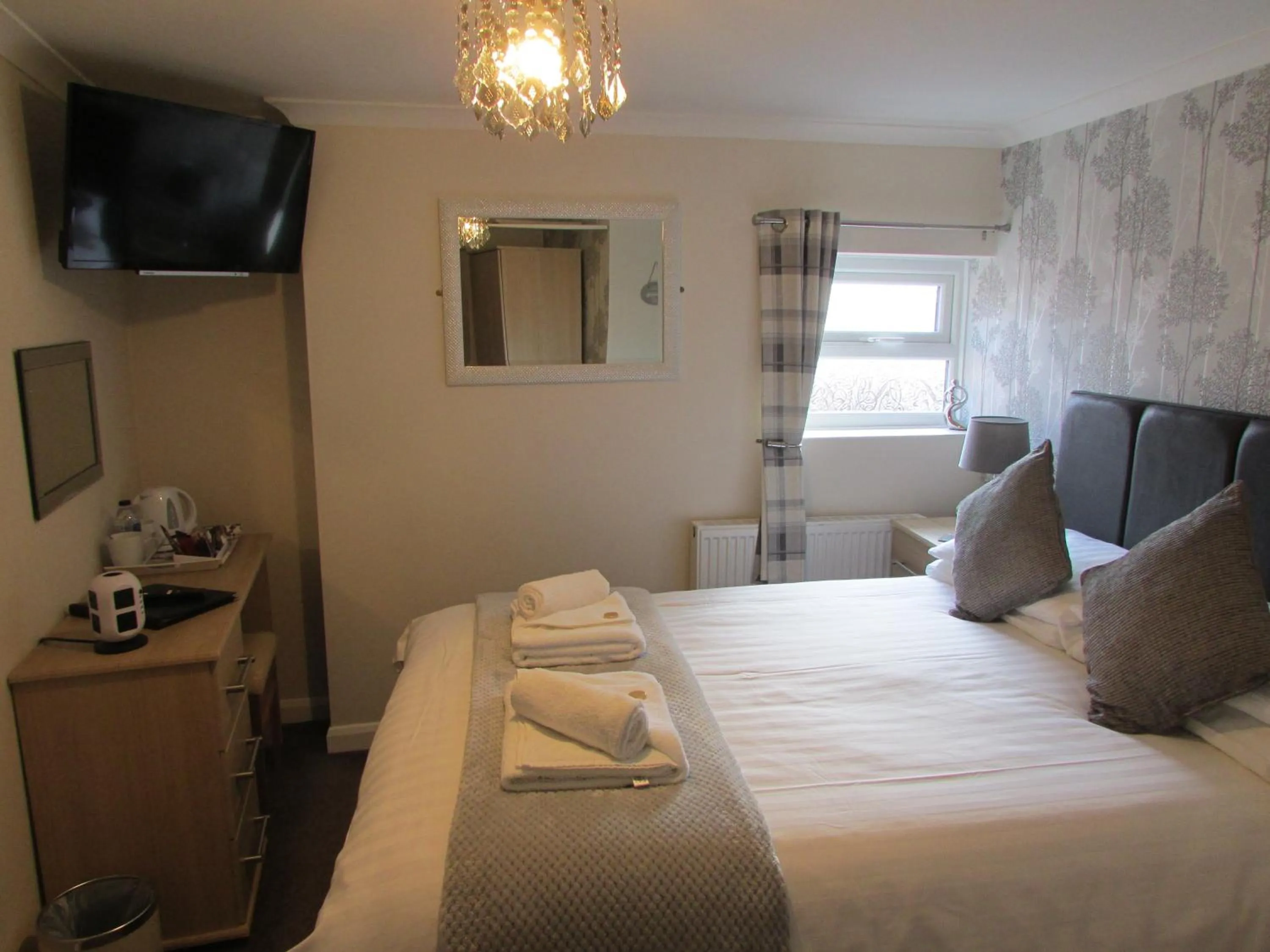 Bed in The Southgate B&B