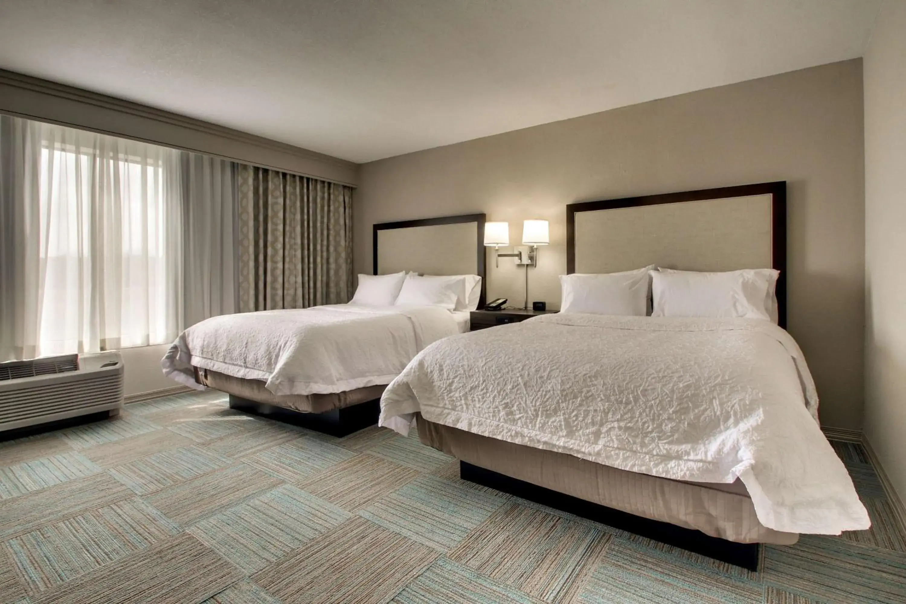 Queen Room with Two Queen Beds - Mobility and Hearing Access/Non-Smoking in Hampton Inn Yemassee/Point South, Sc Queen Room with Two Queen Beds - Mobility and Hearing Access/Non-Smoking in Hampton Inn Yemassee/Point South, Sc