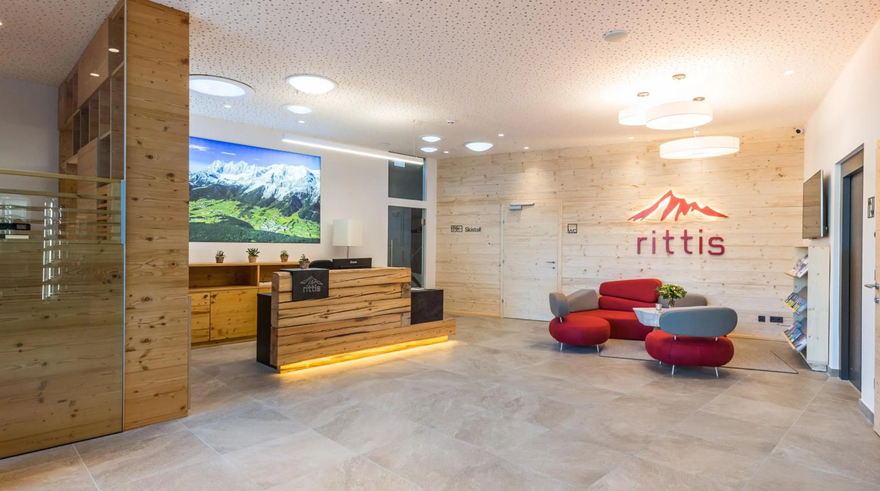 Lobby or reception in Rittis Alpin Chalets Dachstein