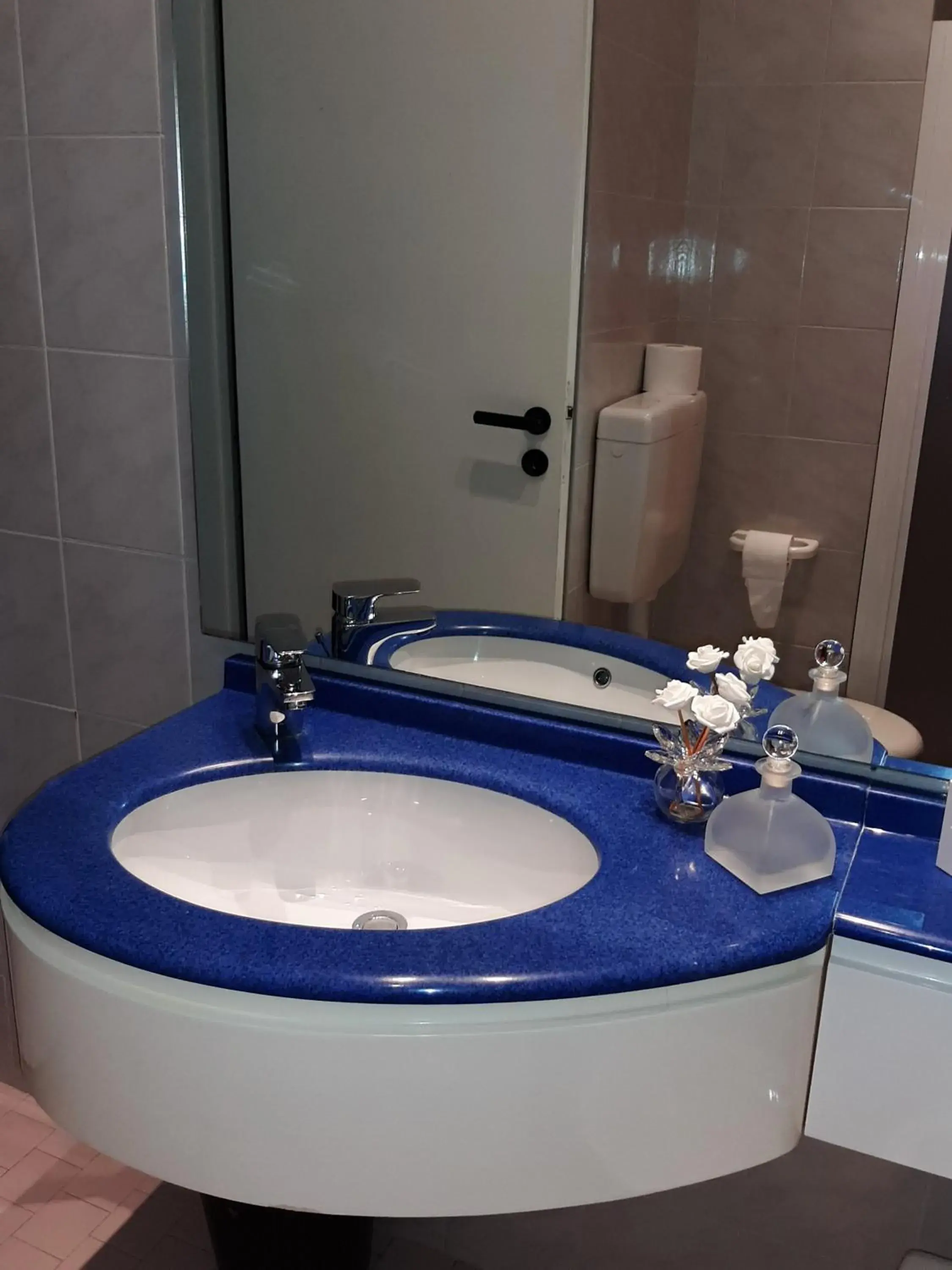 Bathroom in Hotel Cormoran