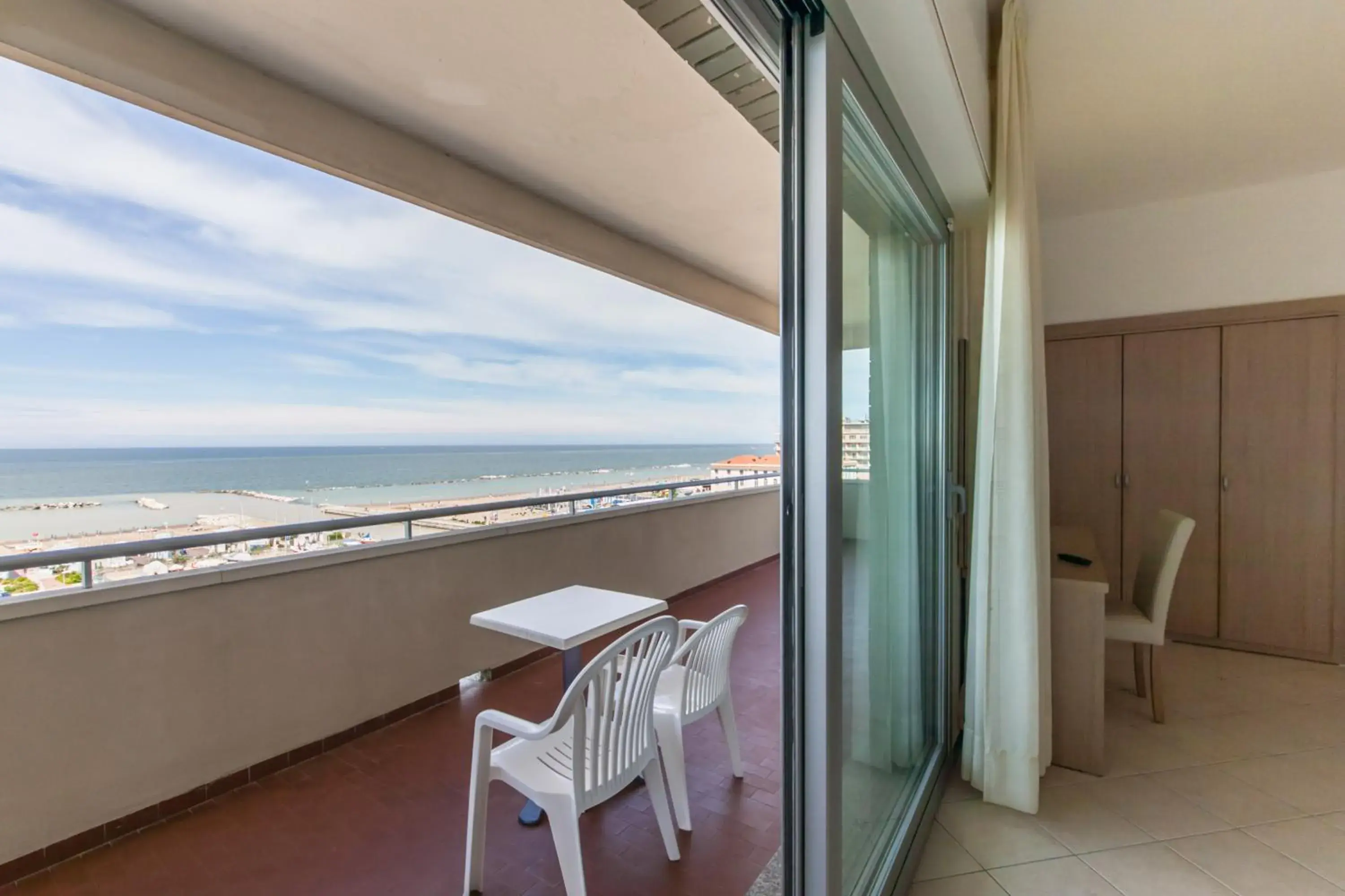 Day, Balcony/Terrace in Hotel Cormoran