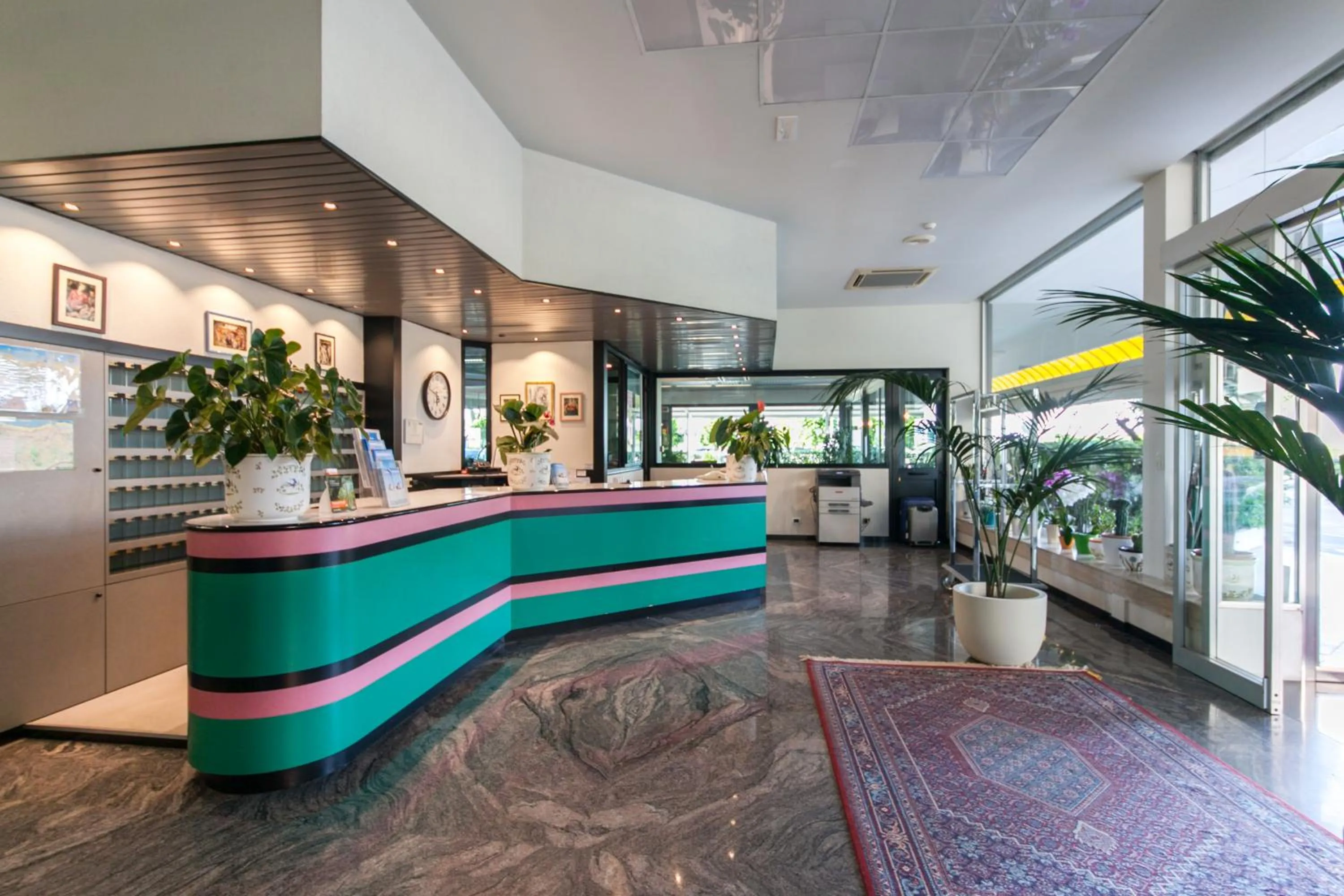 Day in Hotel Cormoran