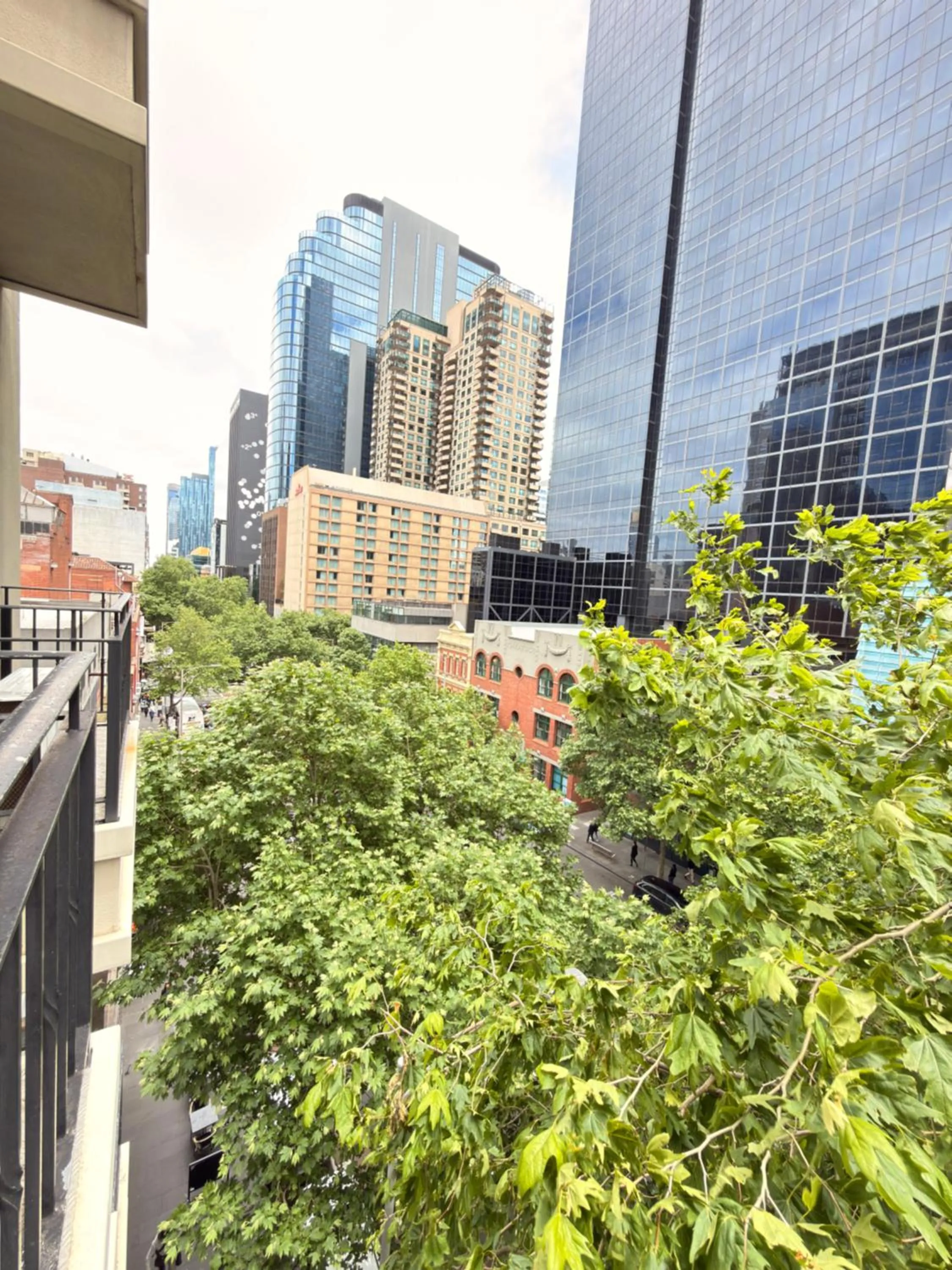 Comfort Apartments Melbourne Central