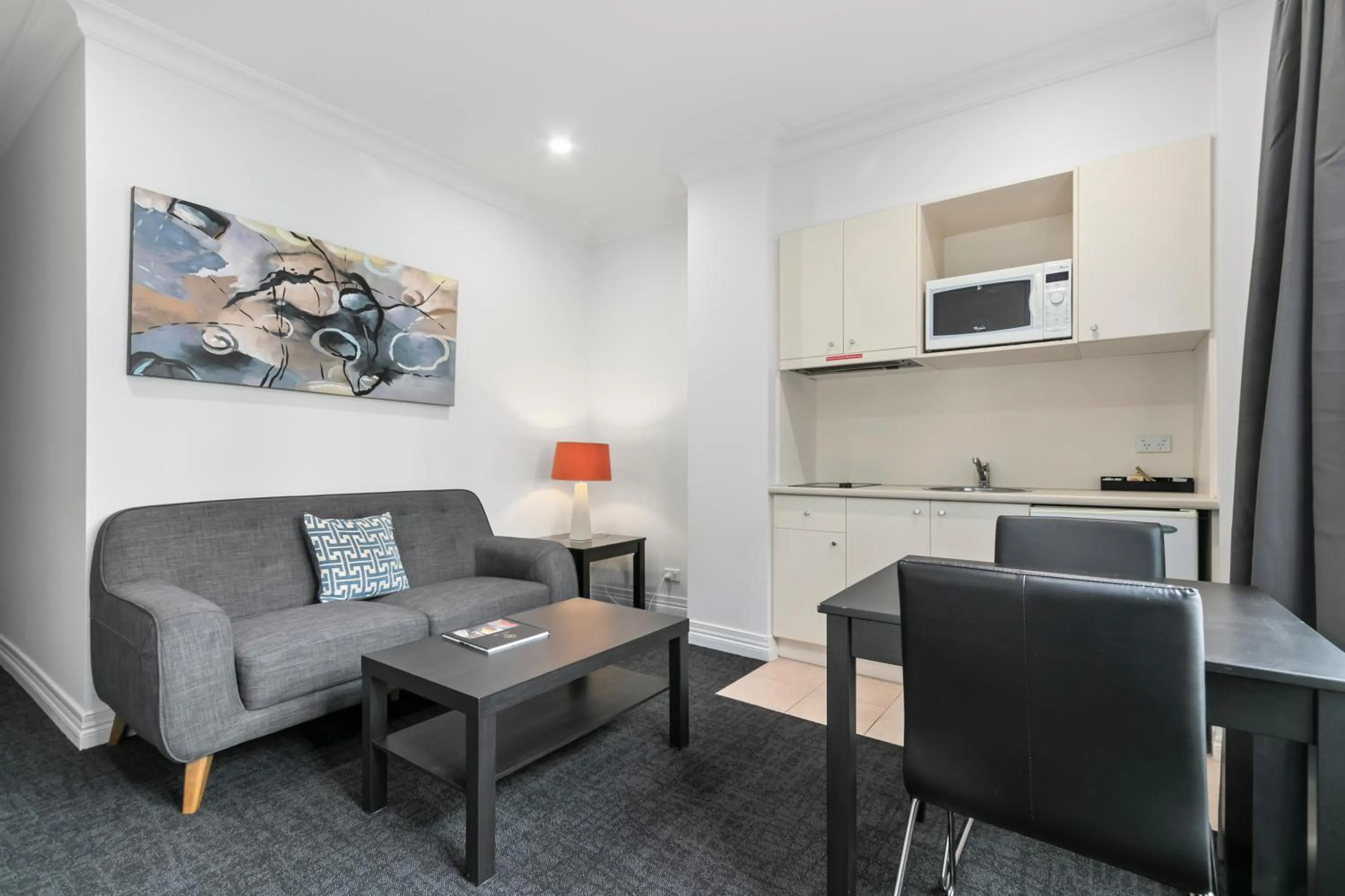 Living room in Comfort Apartments Melbourne Central