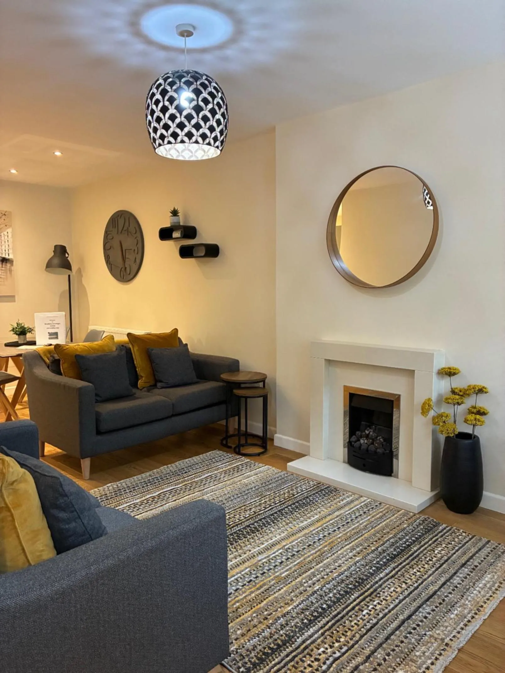 2 Brocklehurst Cottages