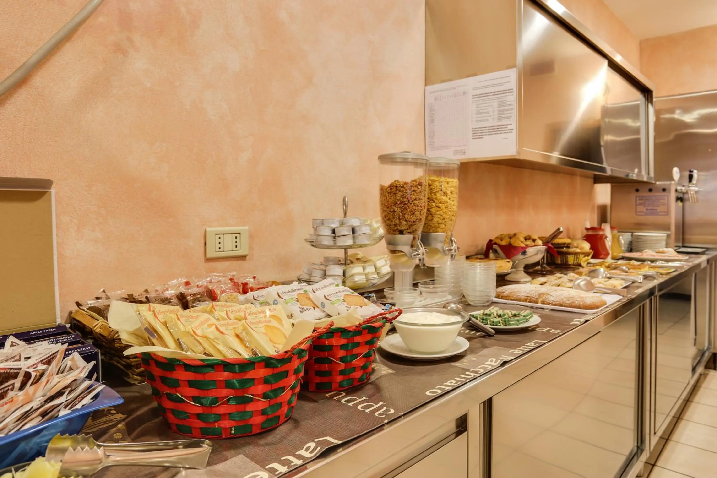 Buffet breakfast in Hotel Smile