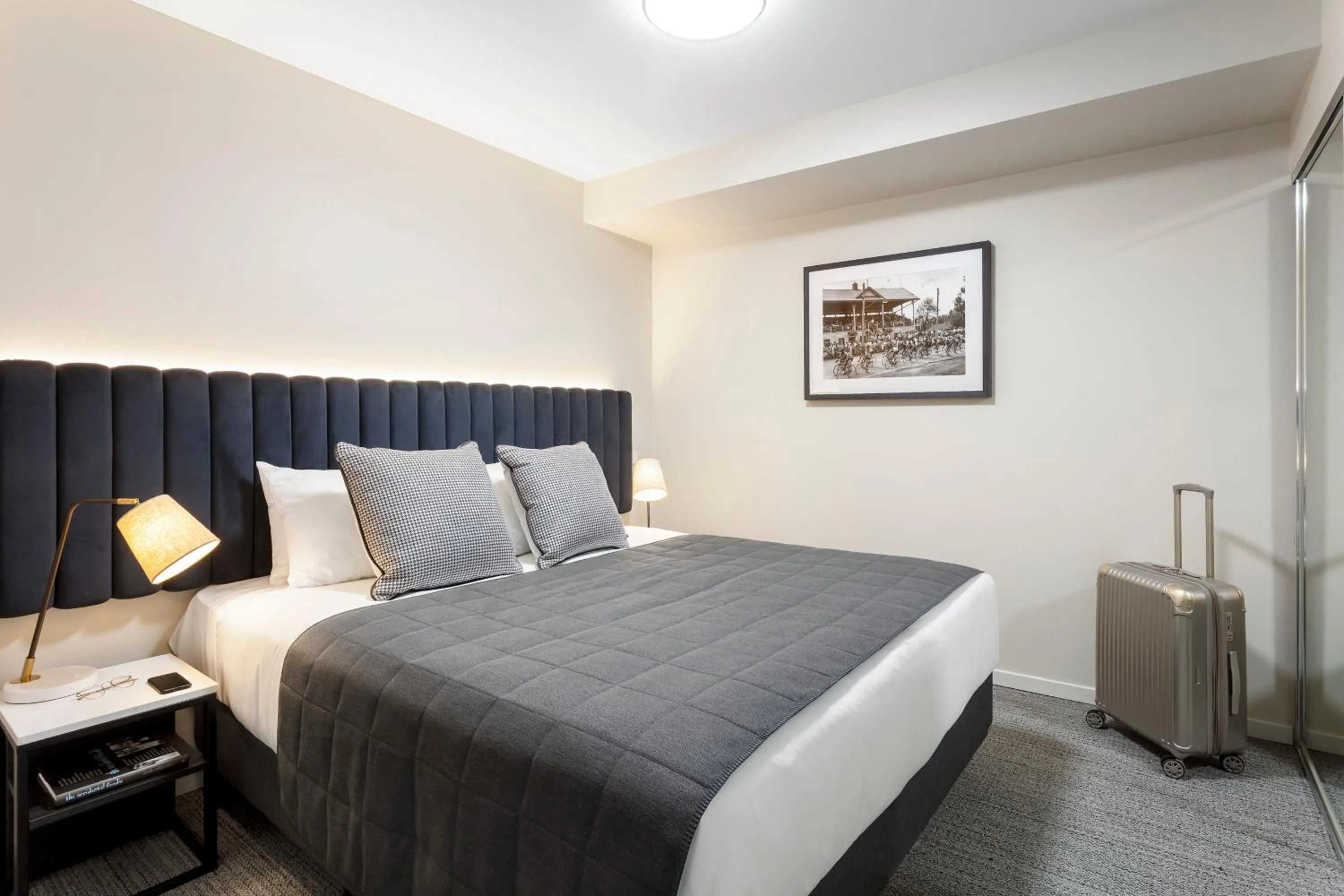 Bedroom, Bed in Quest Echuca