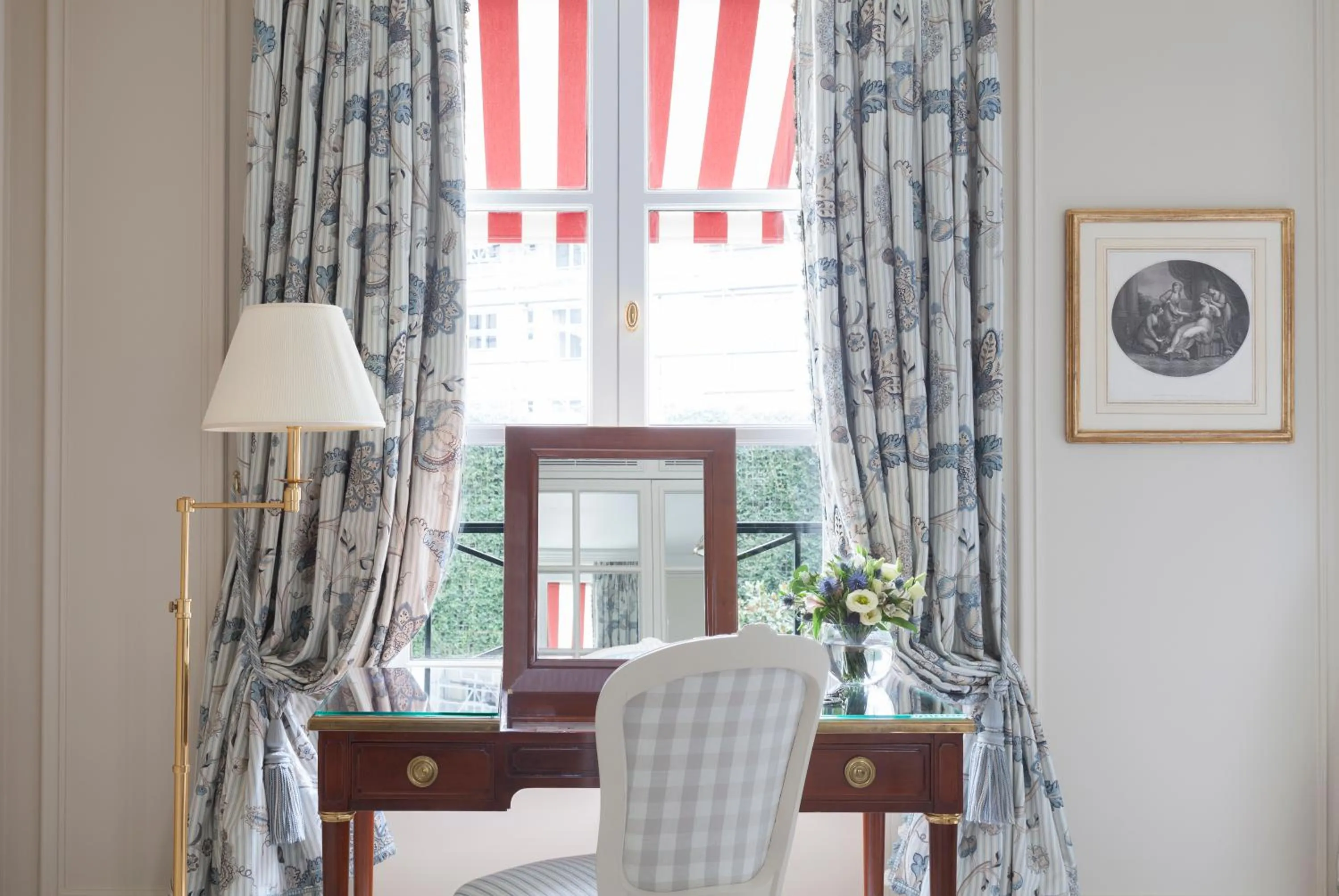 Garden view in Le Bristol Paris, Oetker Hotels