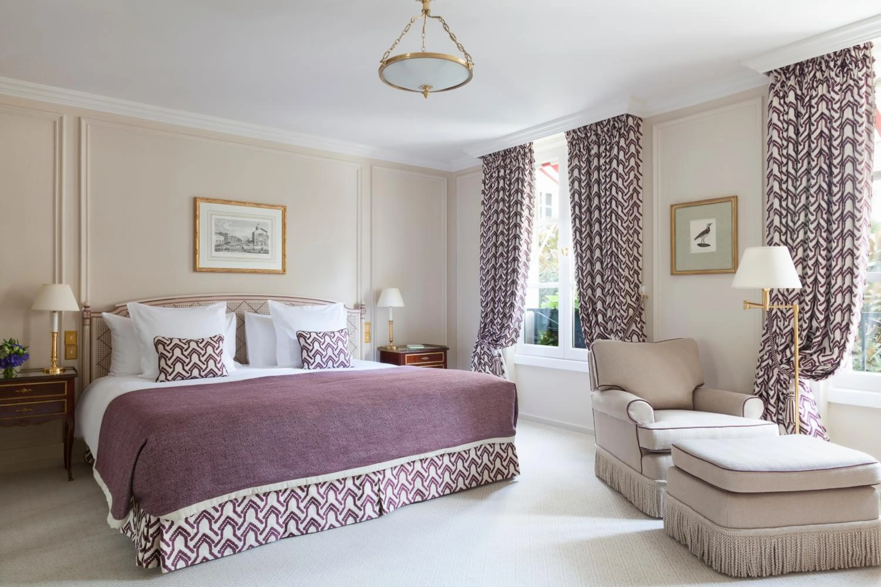 Bedroom, Bed in Le Bristol Paris, Oetker Hotels