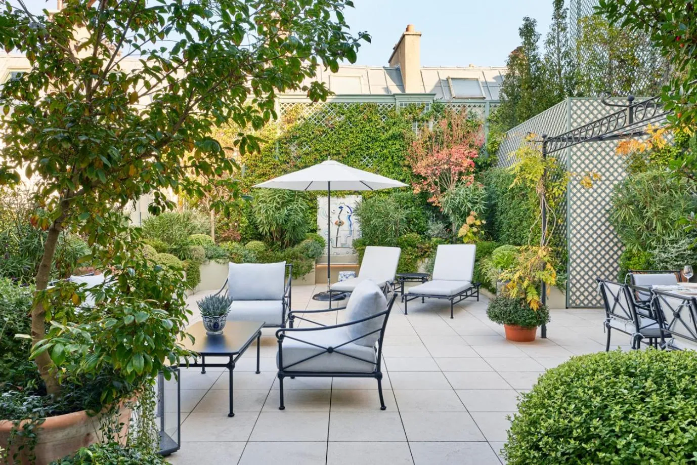 Patio in Le Bristol Paris, Oetker Hotels