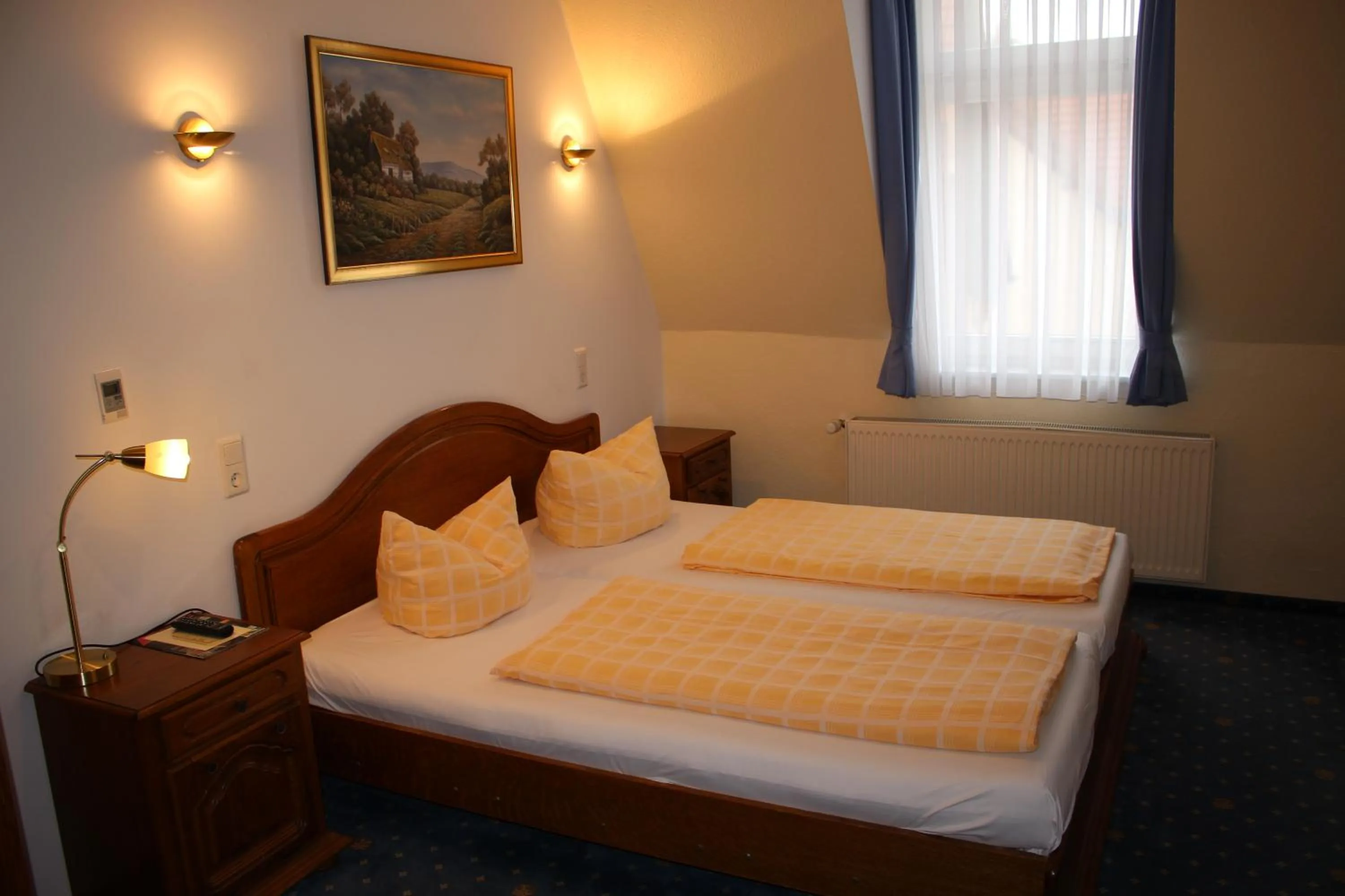 Photo of the whole room, Bed in Bed & Breakfast Hotel Müllerhof