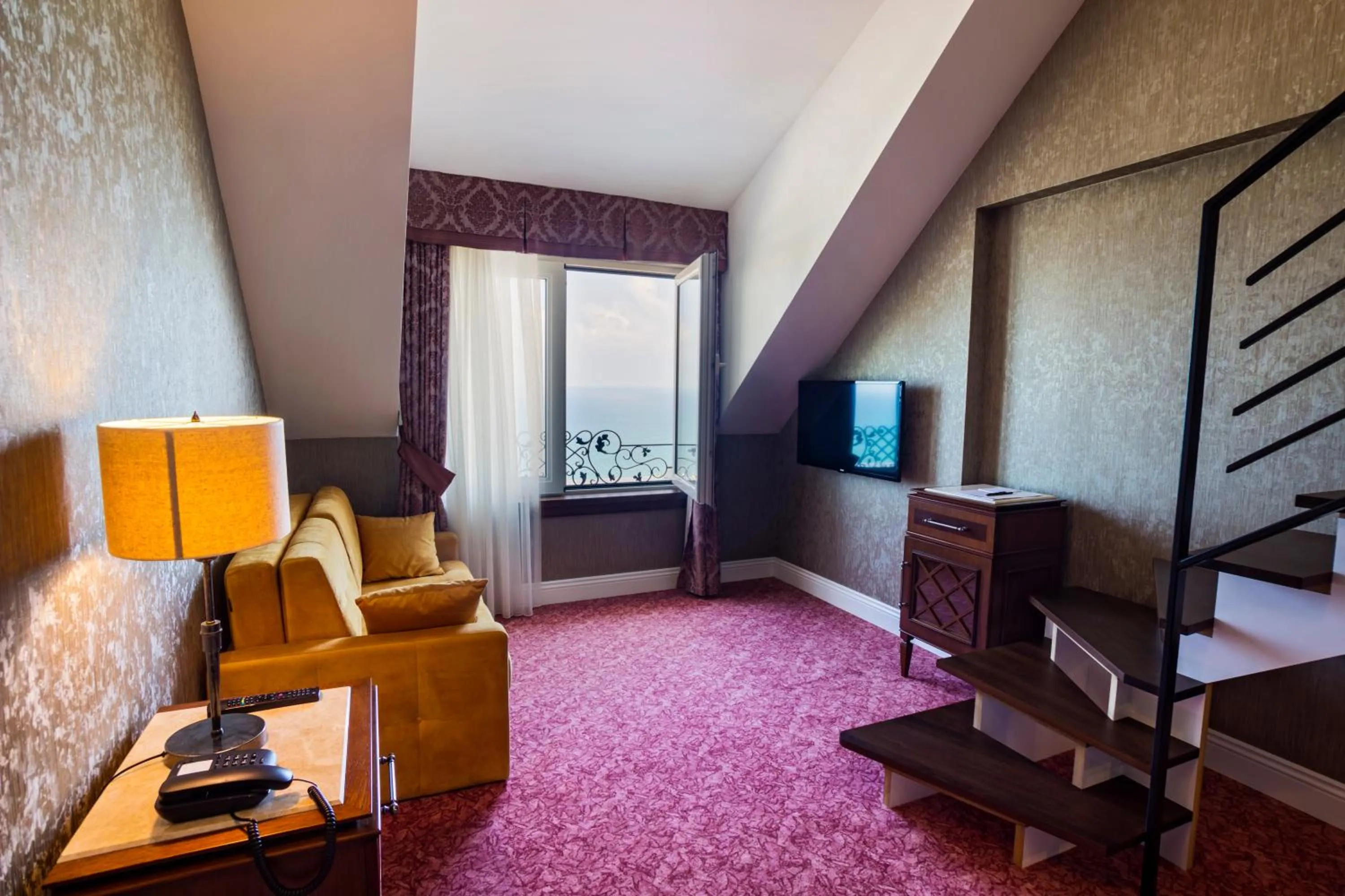 Living room in Mell Hotel