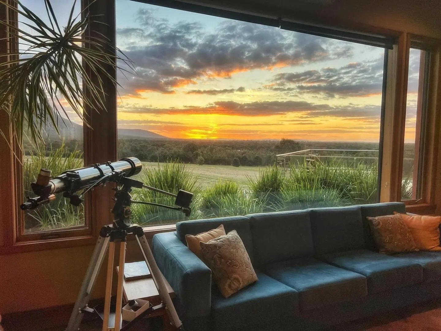 Communal lounge/ TV room in Meringa Springs