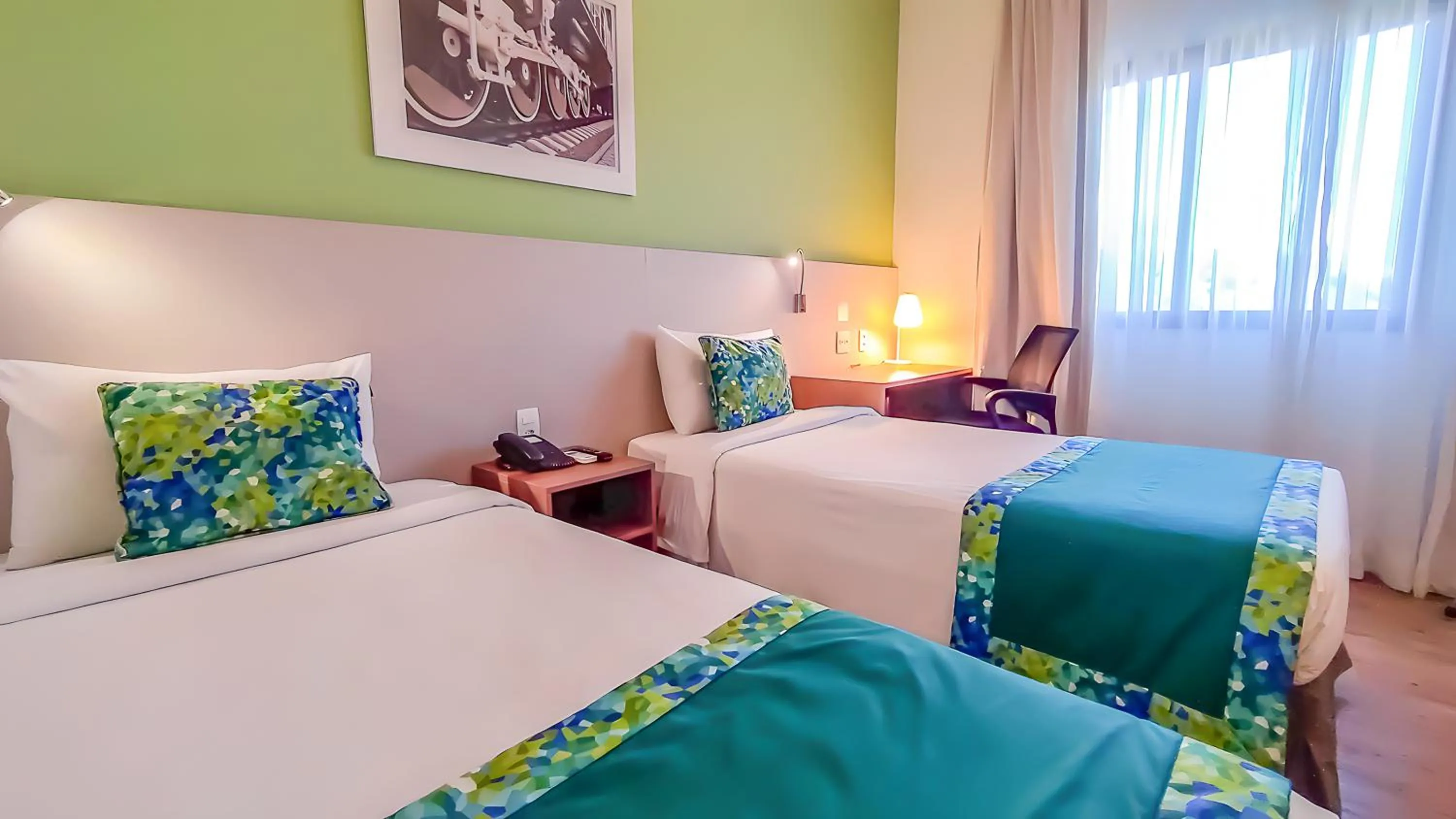 Bed in Blue Tree Towers Valinhos