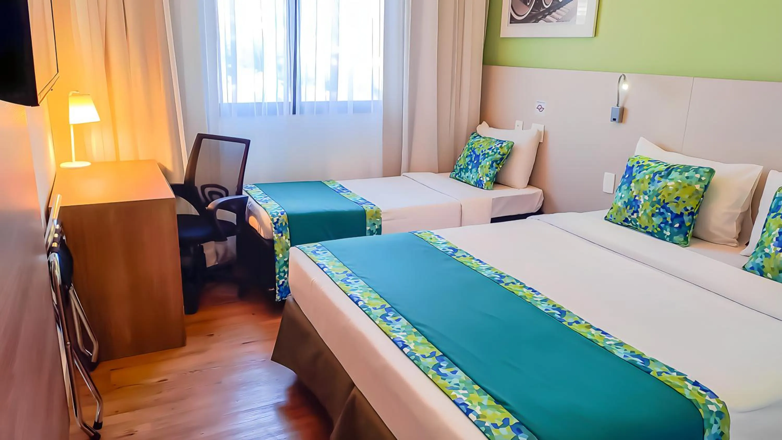 Bed in Blue Tree Towers Valinhos