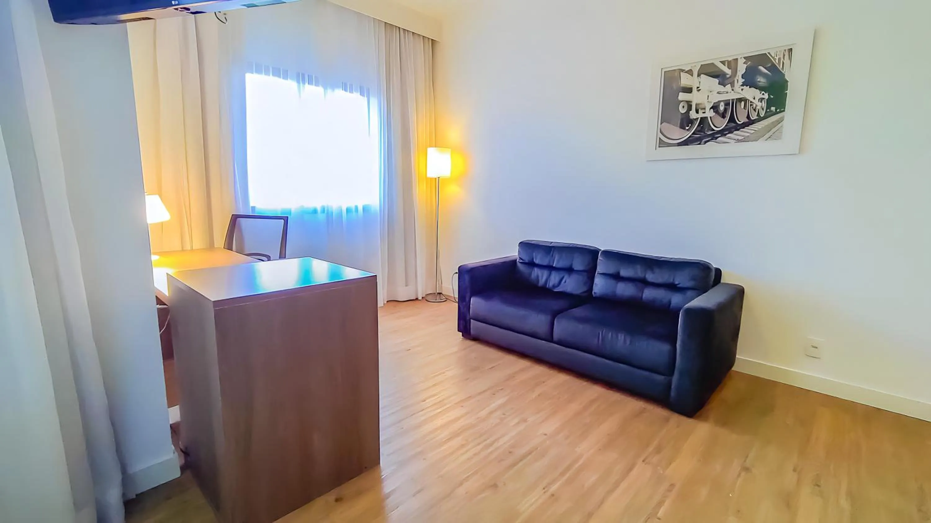 Decorative detail in Blue Tree Towers Valinhos