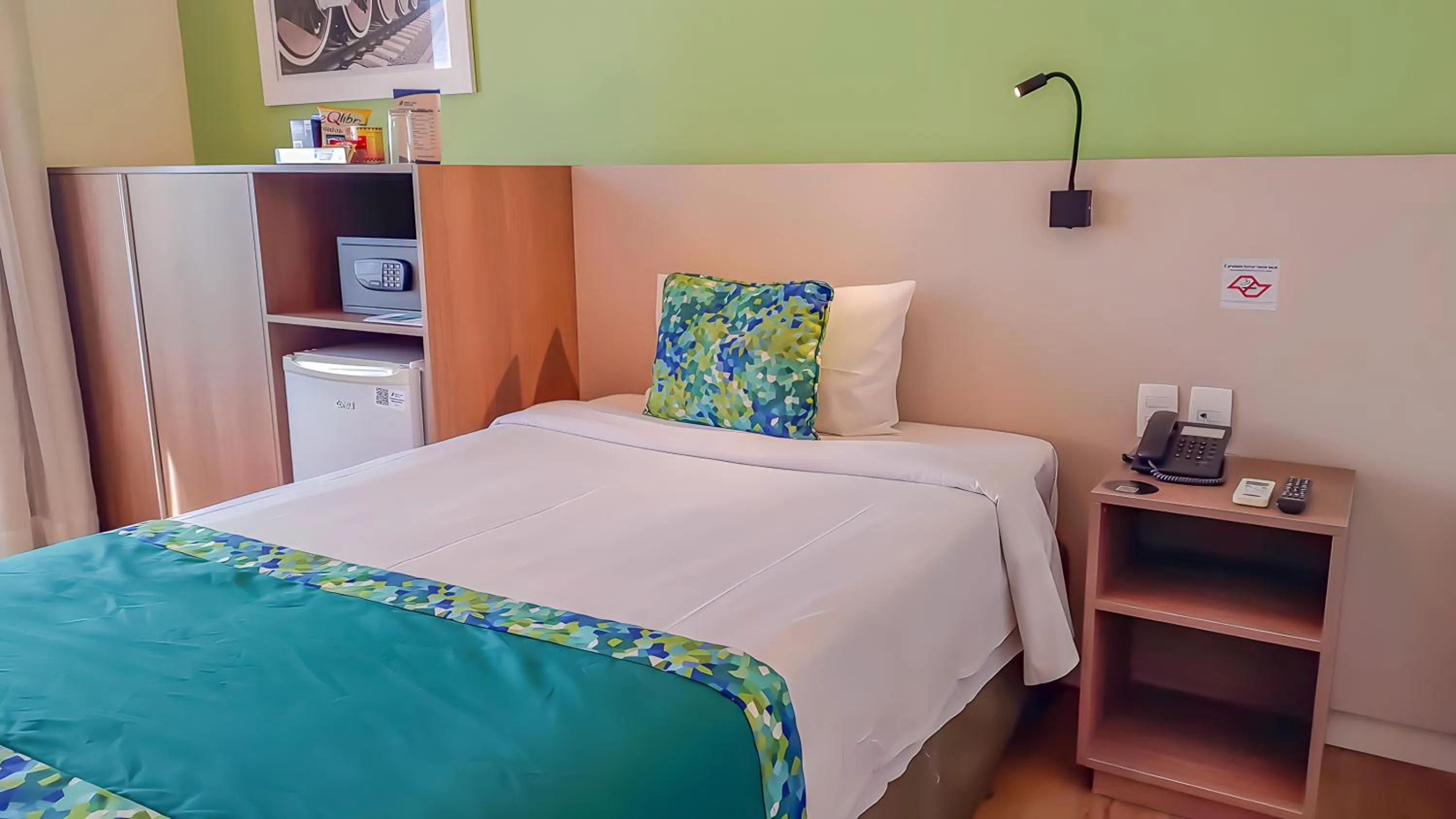 Bed in Blue Tree Towers Valinhos