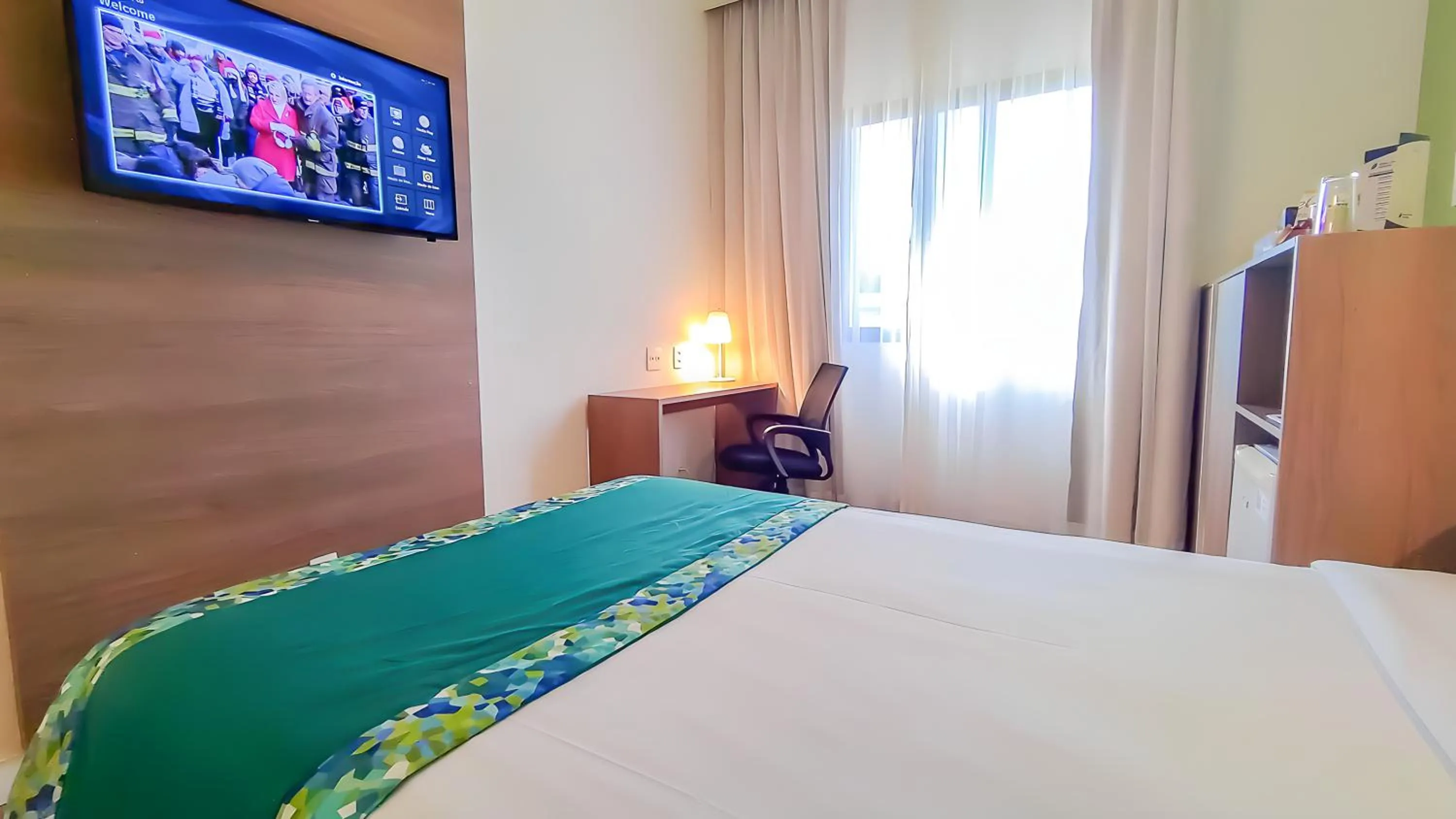 Bed in Blue Tree Towers Valinhos