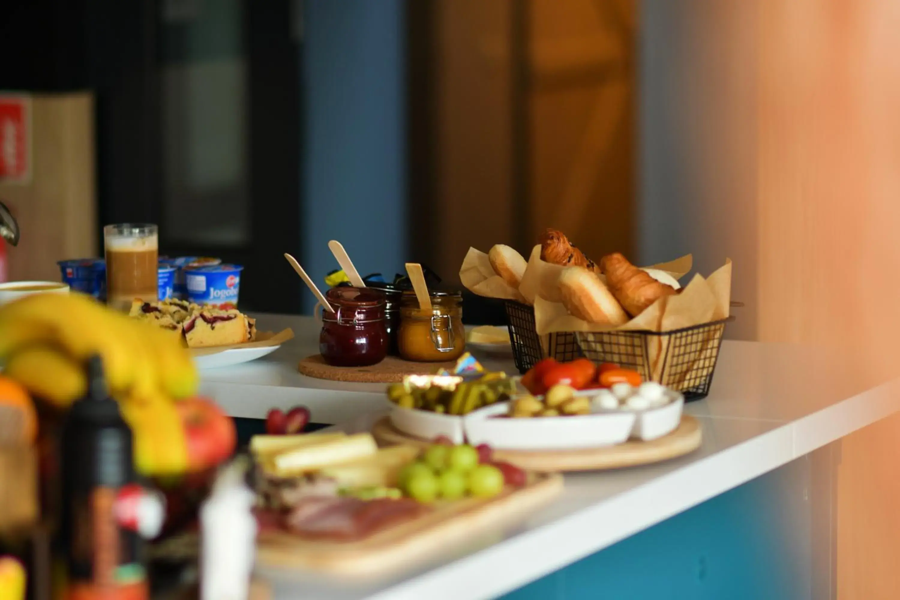 Food in Sleepinn Gdansk Airport Food in Sleepinn Gdansk Airport