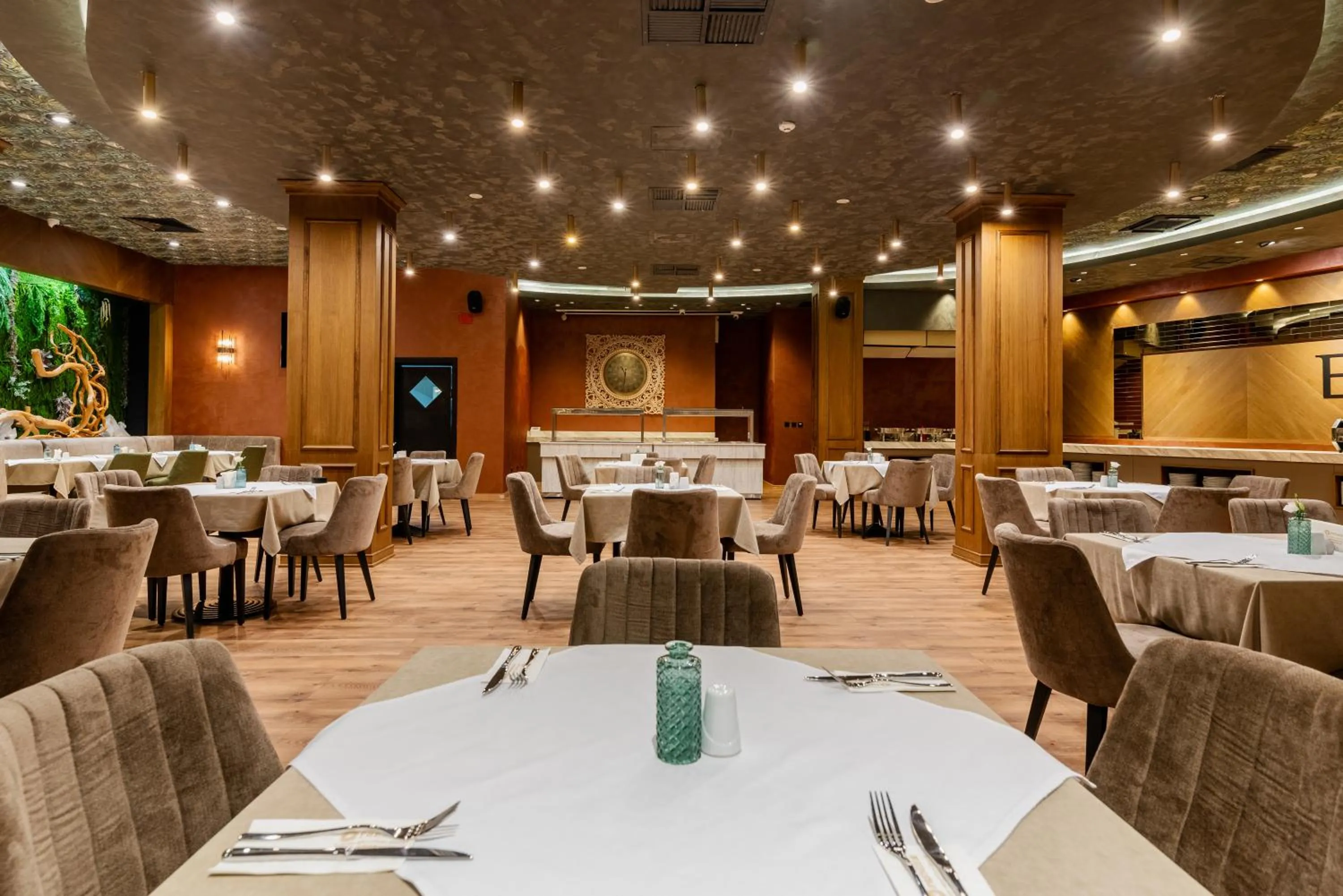 Premier Luxury Mountain Resort