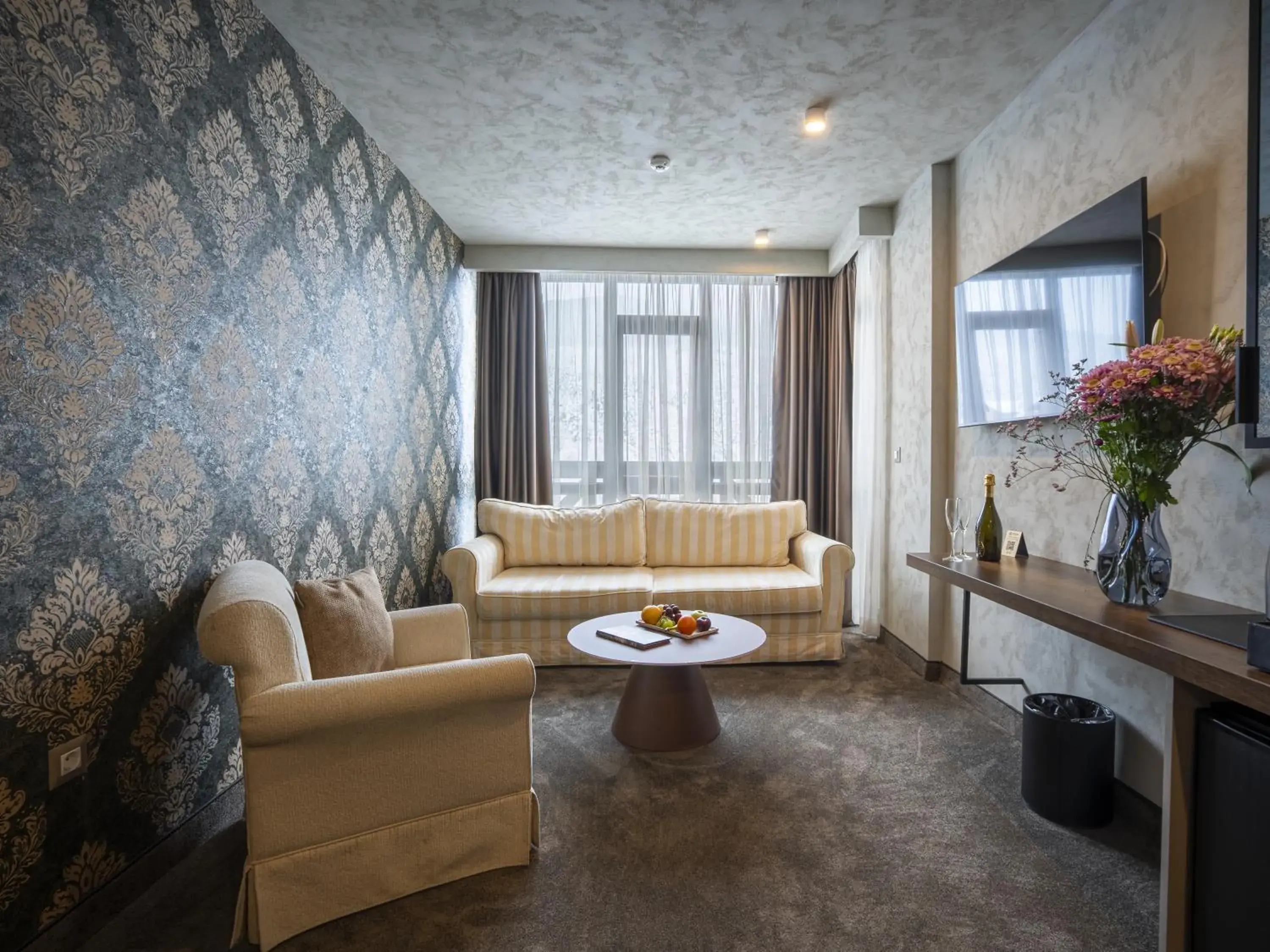 Living room in Premier Luxury Mountain Resort Living room in Premier Luxury Mountain Resort