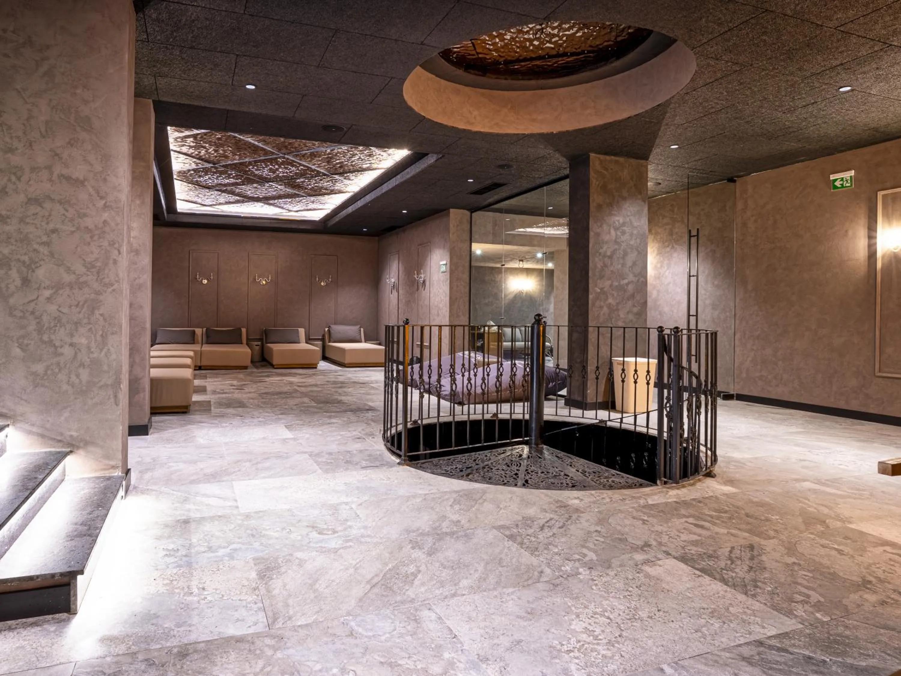 Premier Luxury Mountain Resort