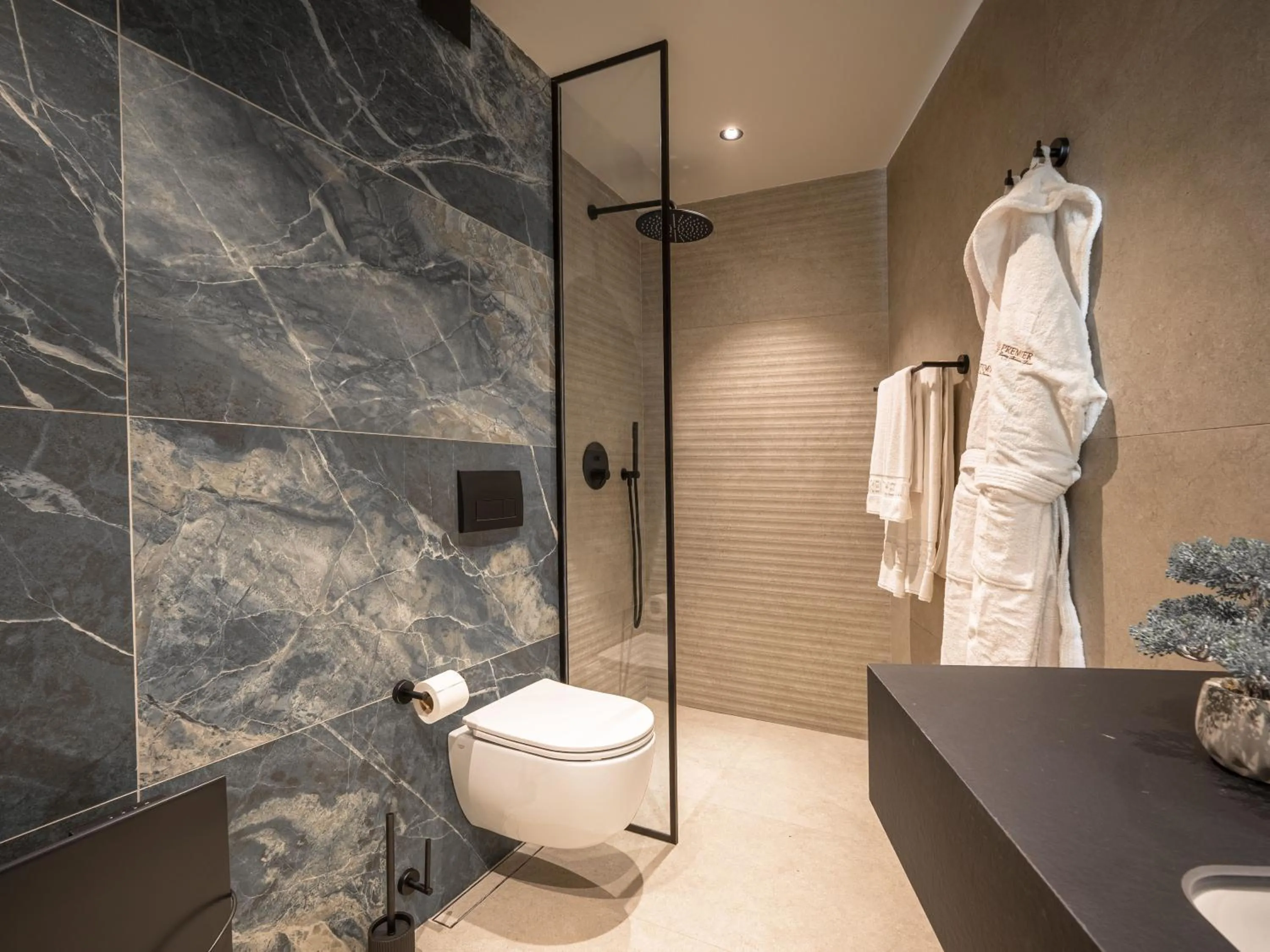 Premier Luxury Mountain Resort