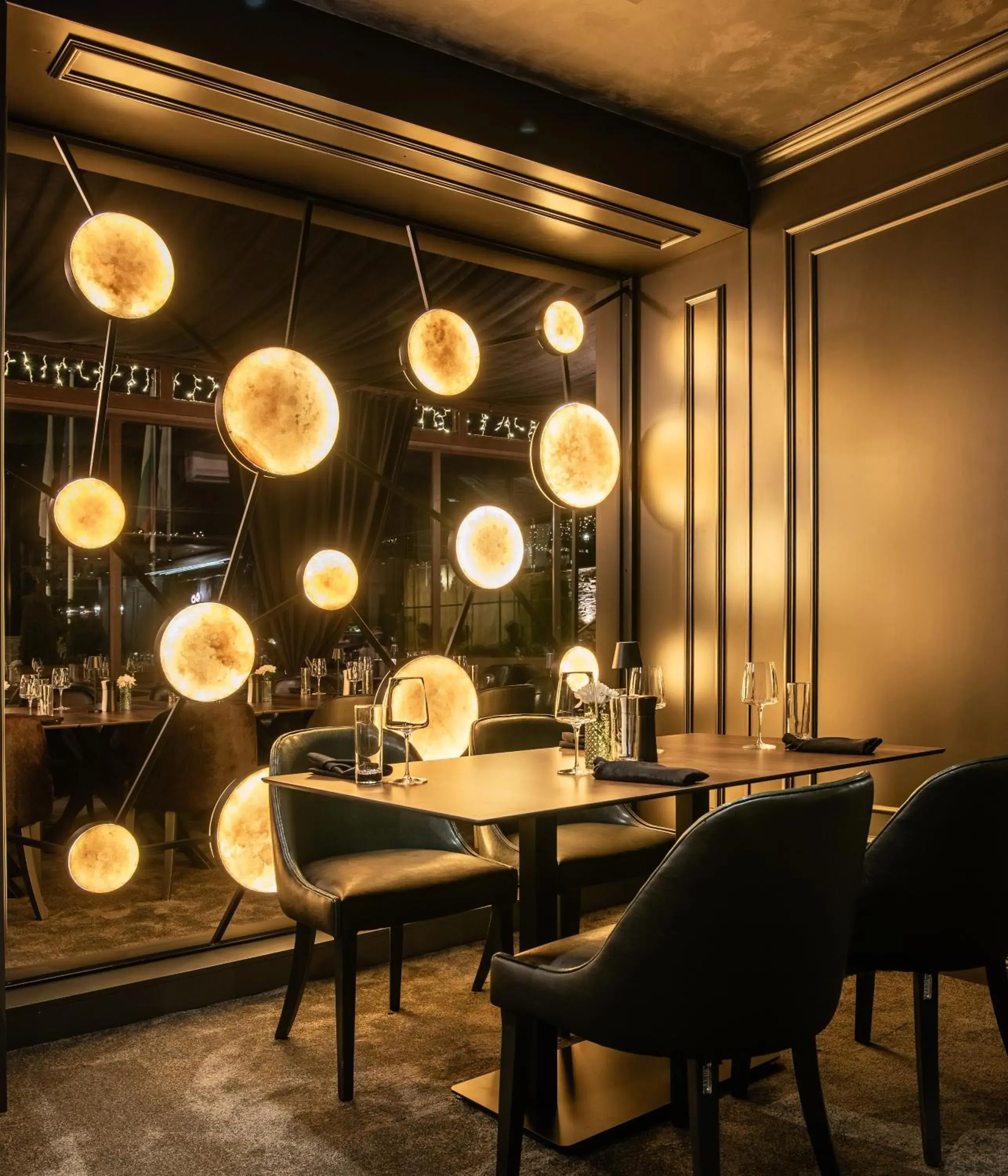 Restaurant/places to eat in Premier Luxury Mountain Resort Restaurant/places to eat in Premier Luxury Mountain Resort