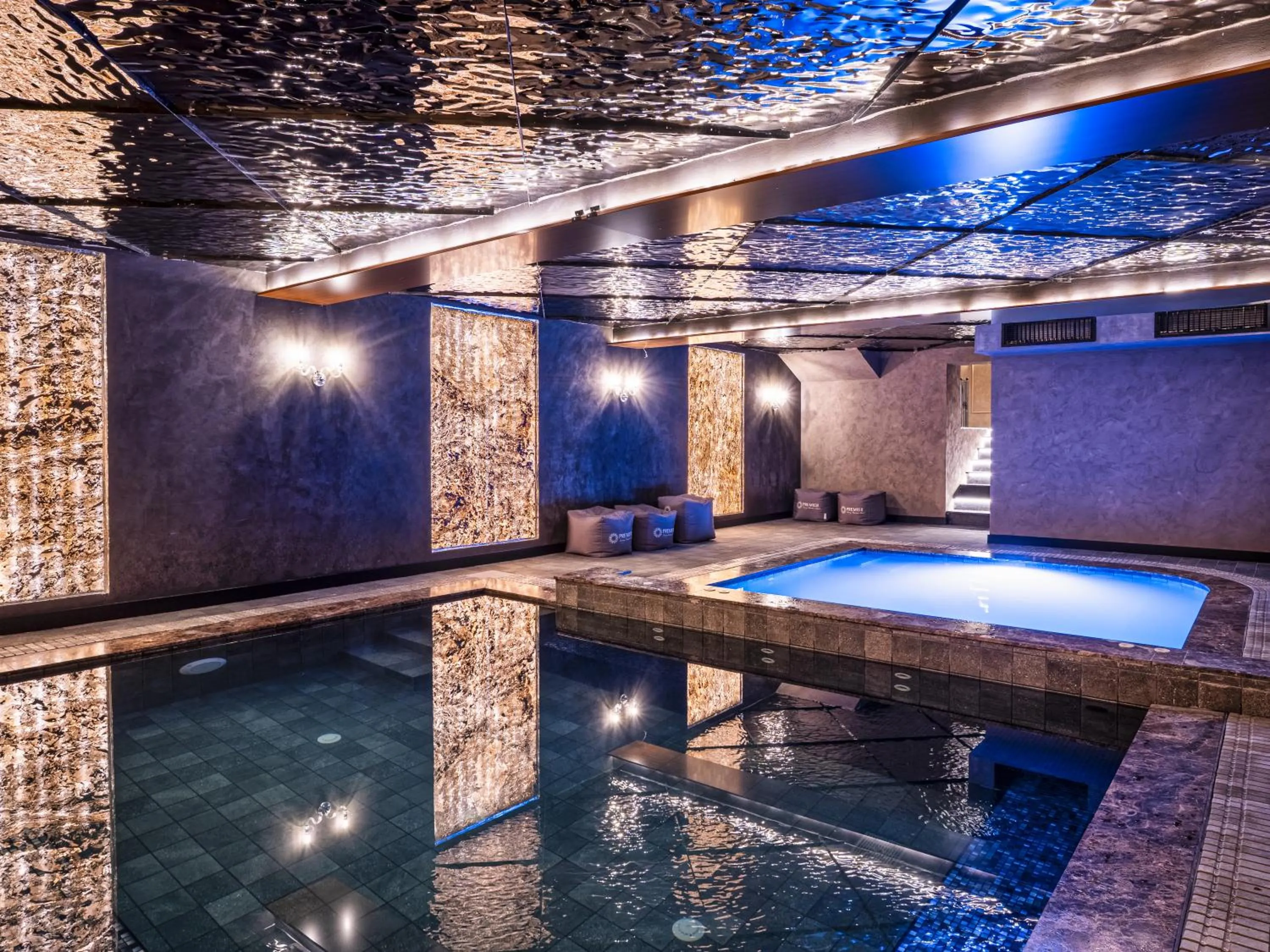 Premier Luxury Mountain Resort