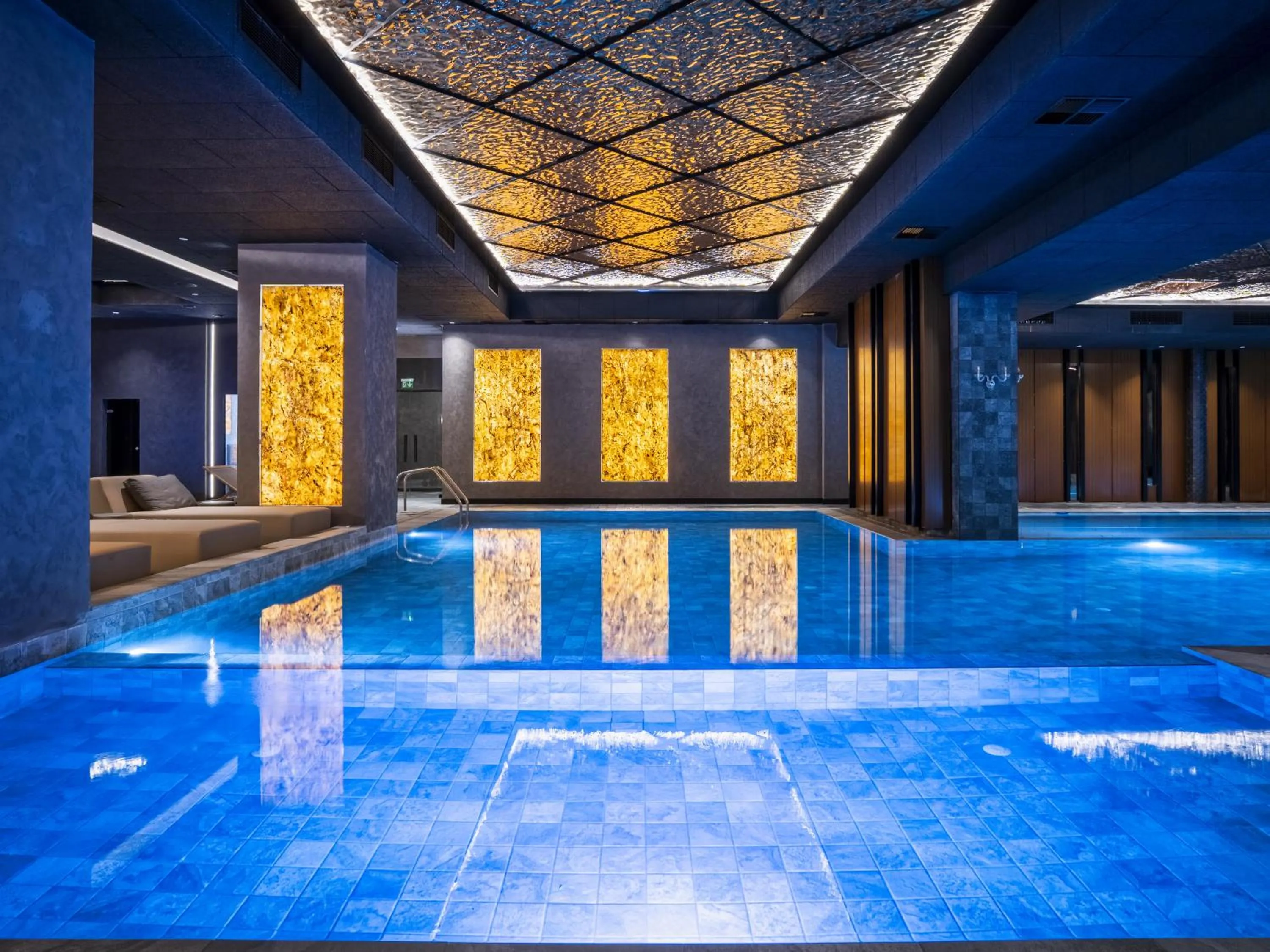 Premier Luxury Mountain Resort