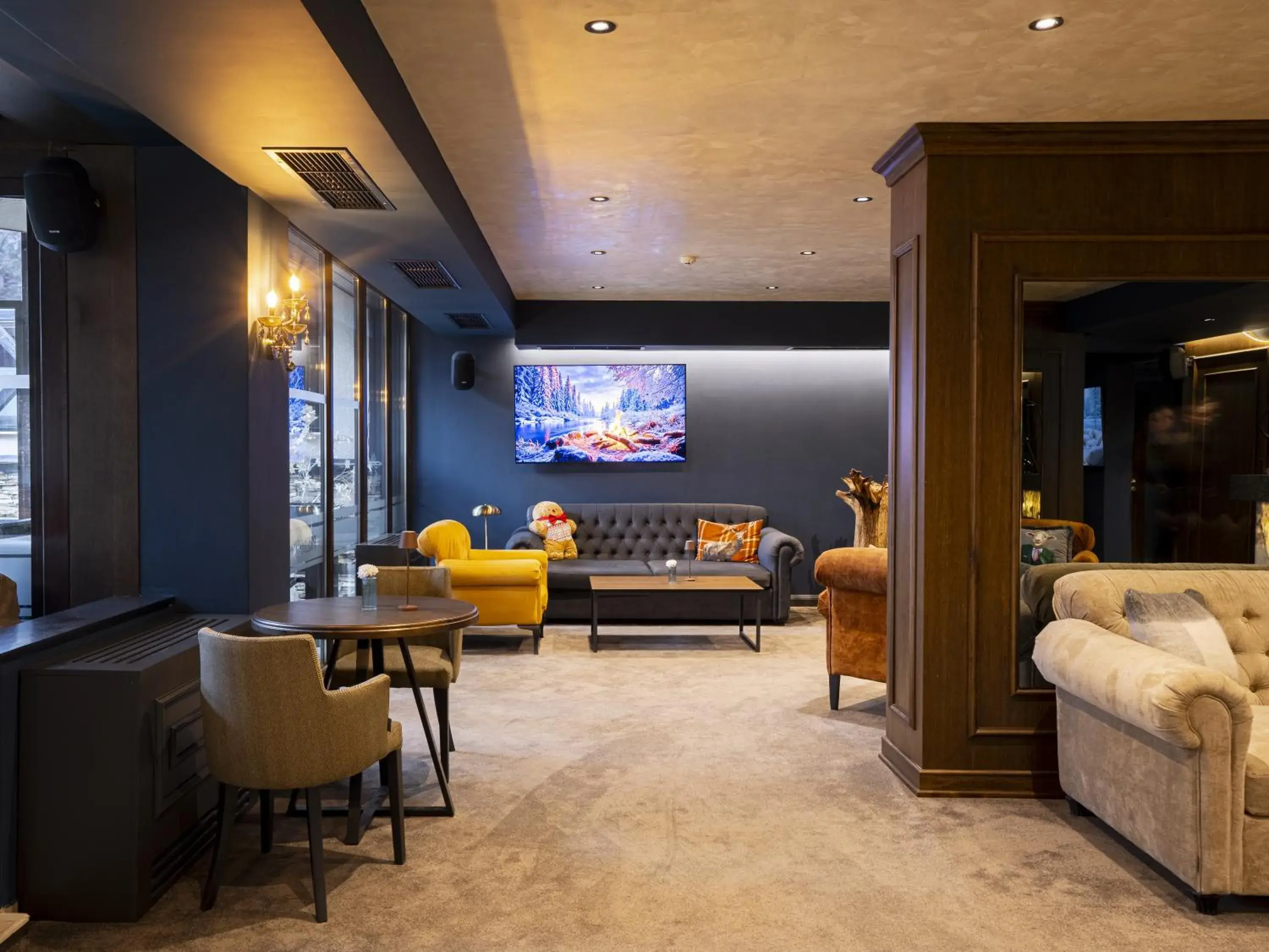 Bed in Premier Luxury Mountain Resort Bed in Premier Luxury Mountain Resort