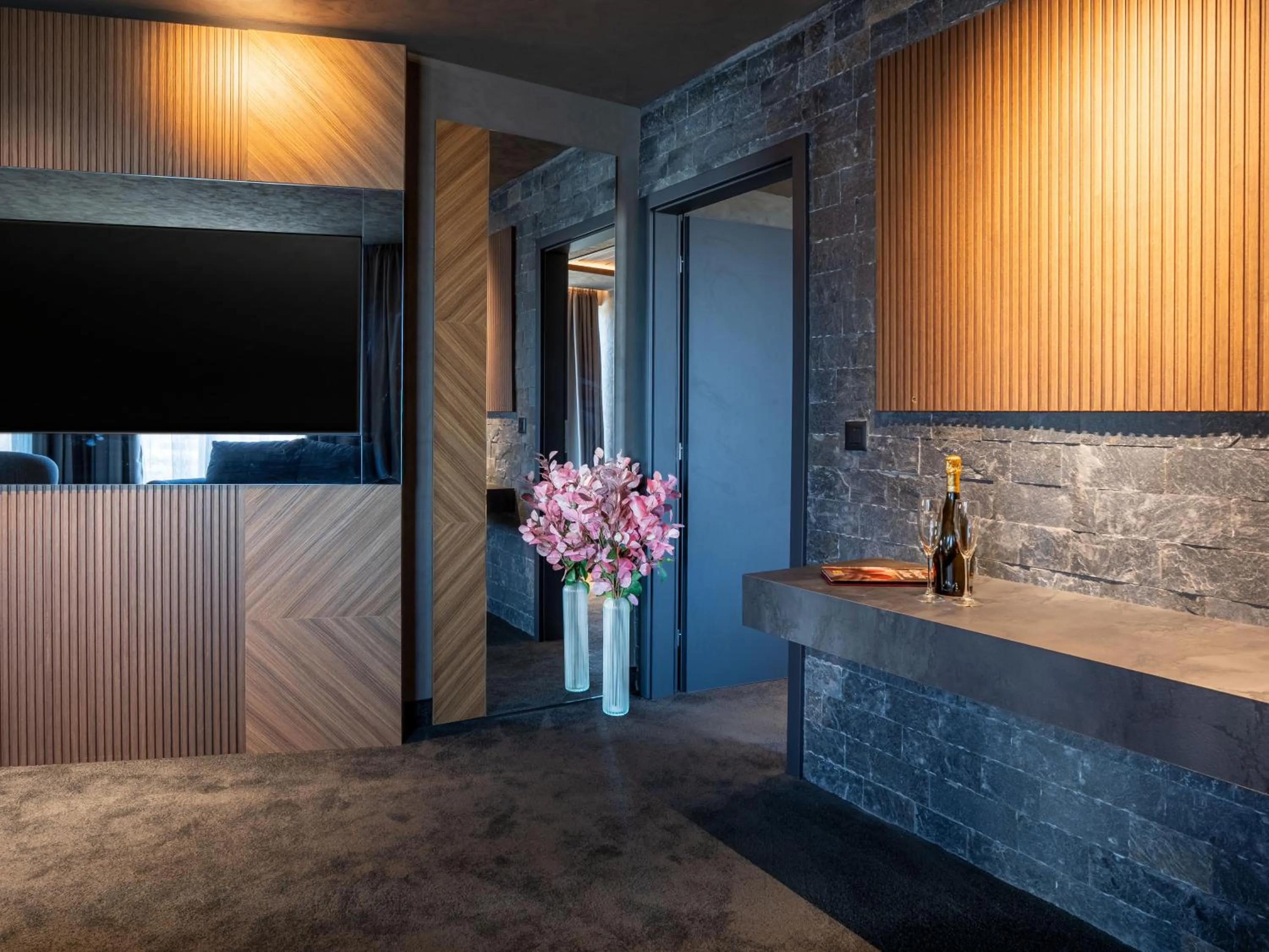 Premier Luxury Mountain Resort