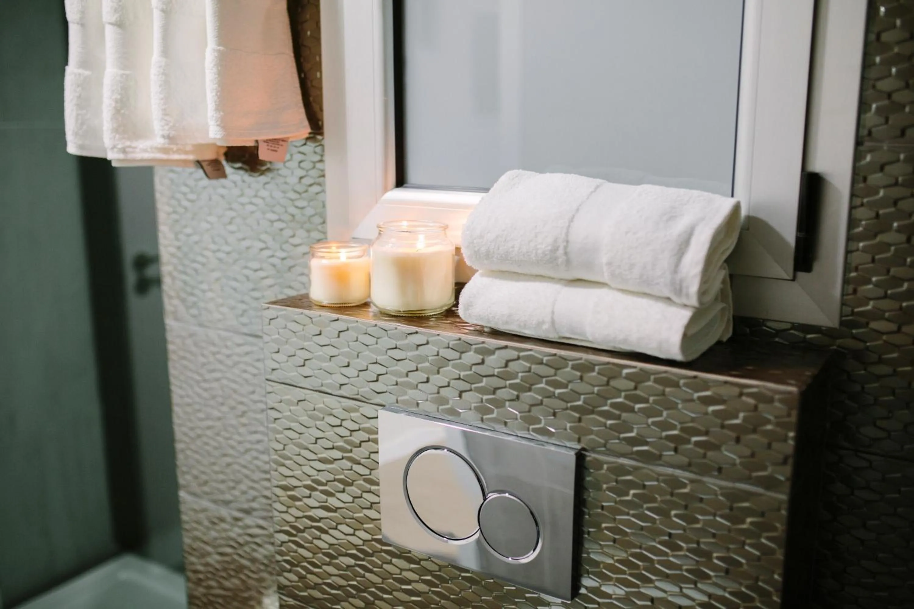 Bathroom, Bed in Valentina Beach
