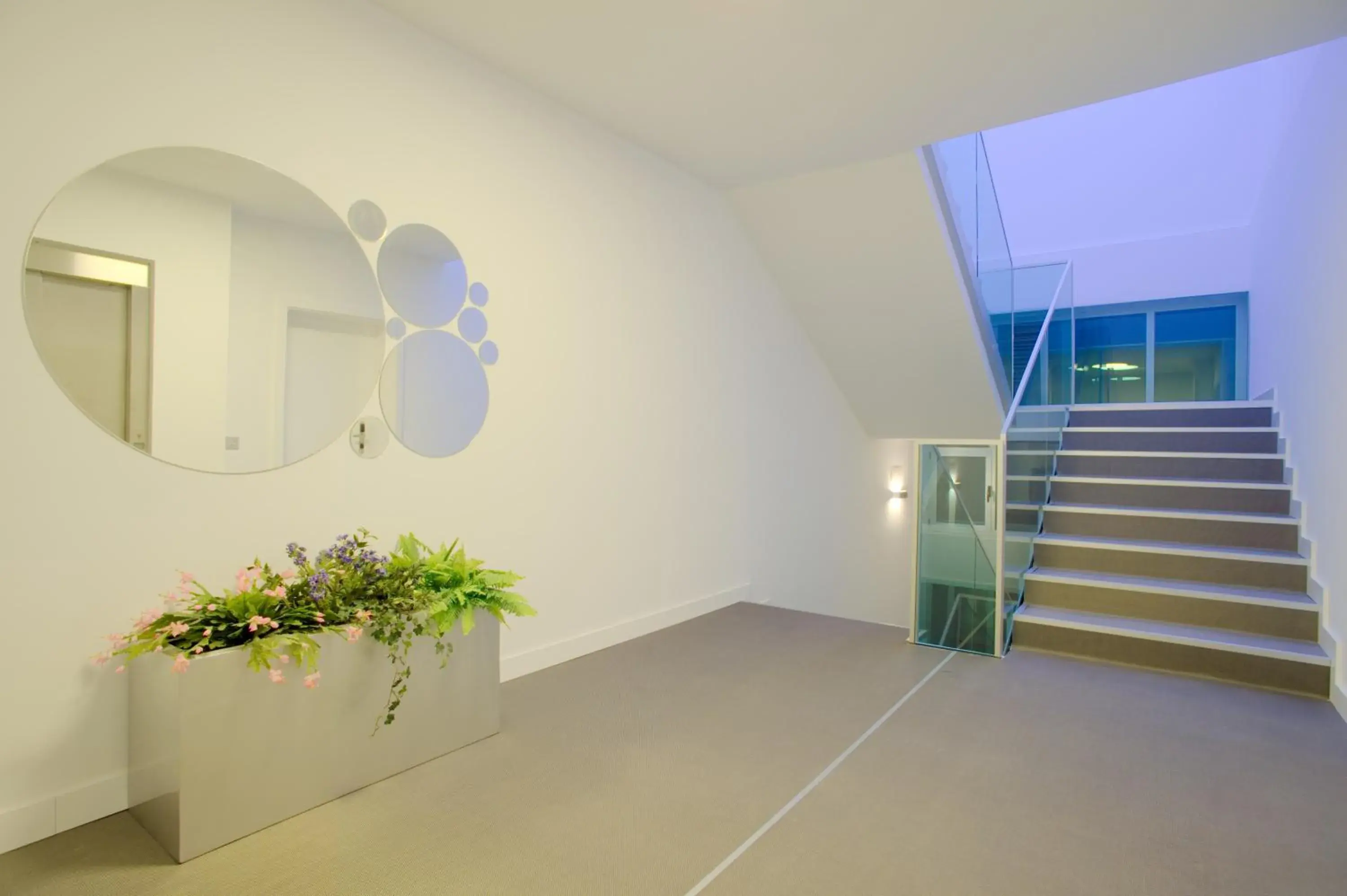 Property building in Valentina Beach Property building in Valentina Beach