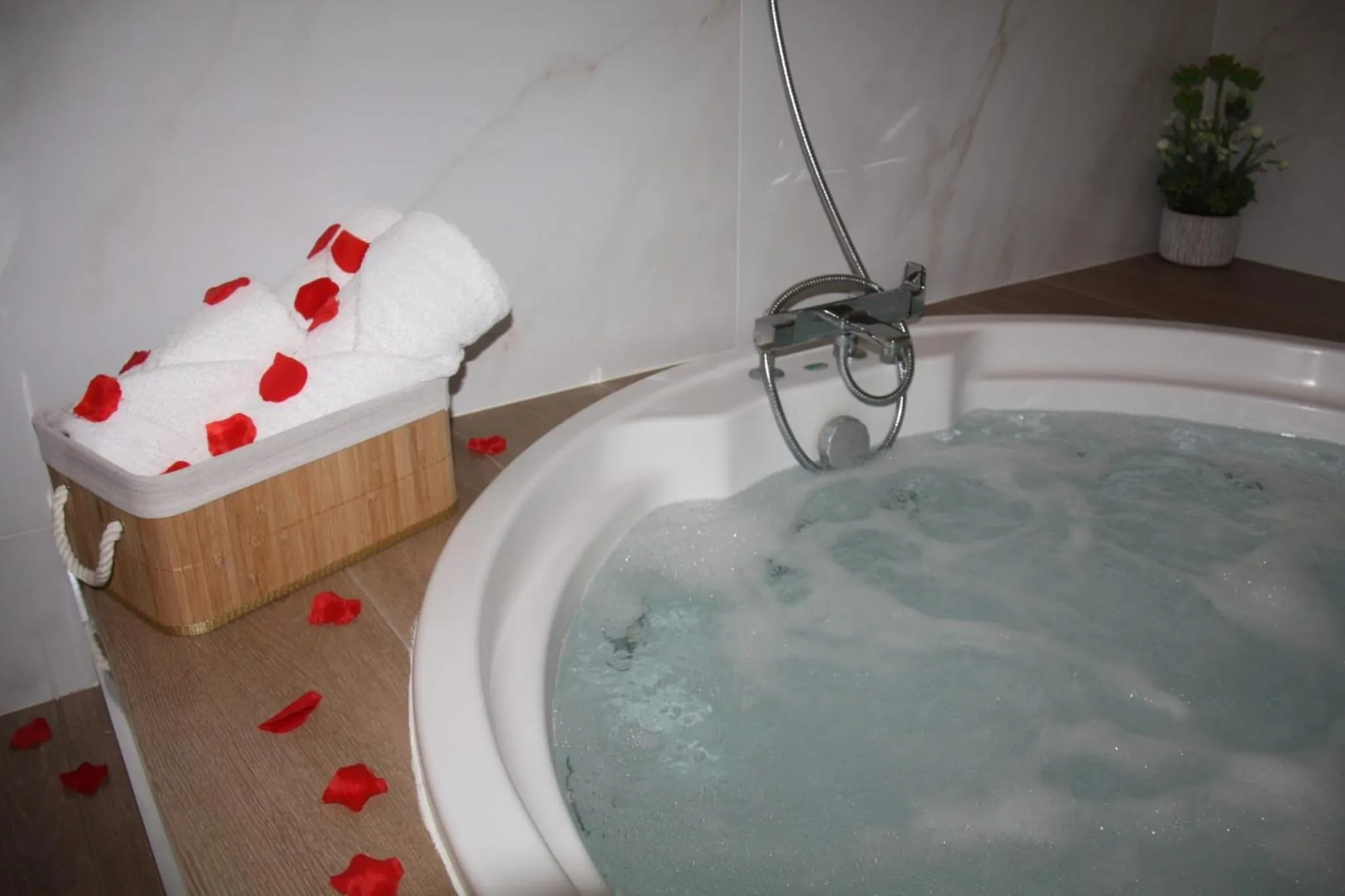 Hot Tub in Hacienda Guadalquivir