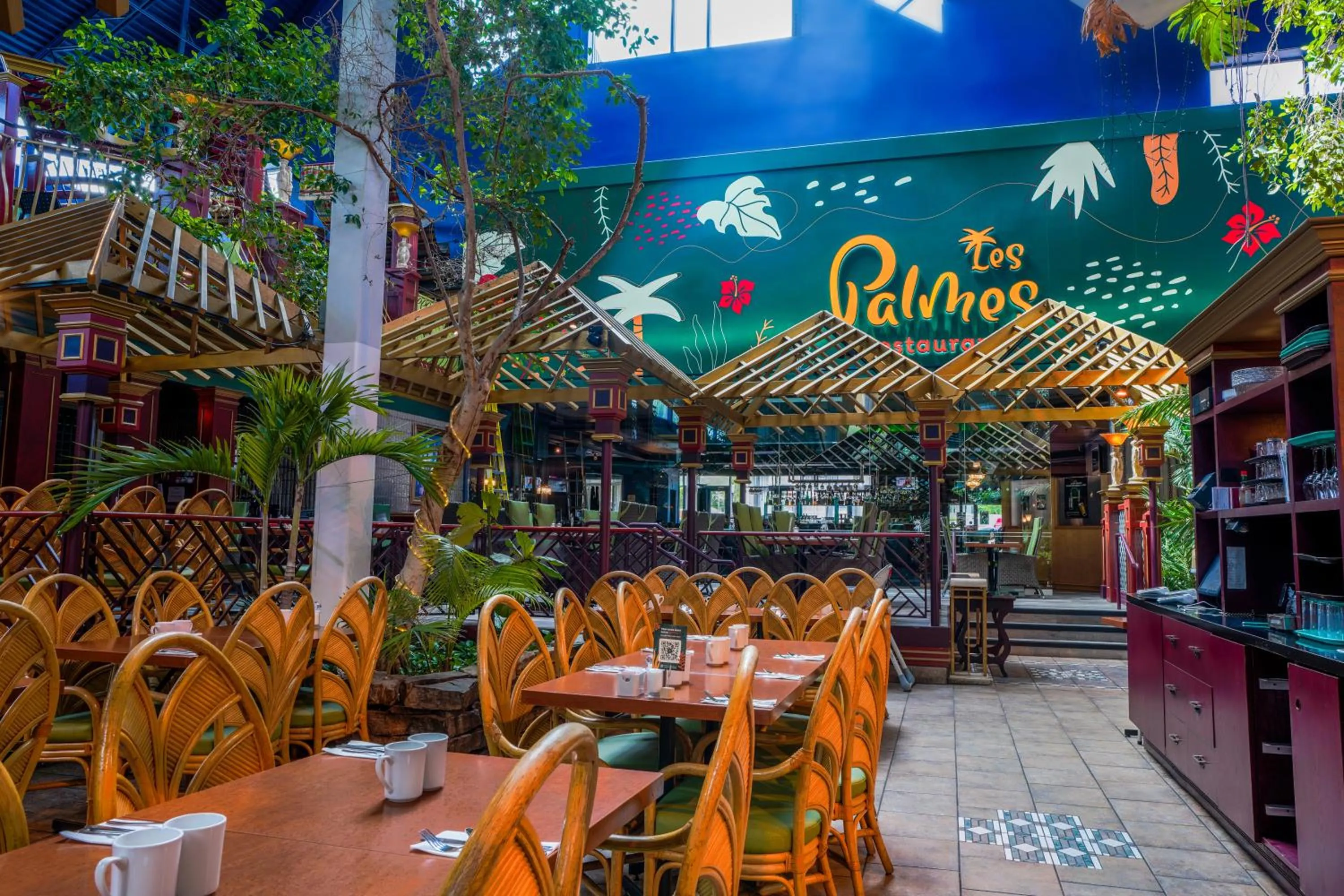 Patio in Hôtel Québec Inn par JARO